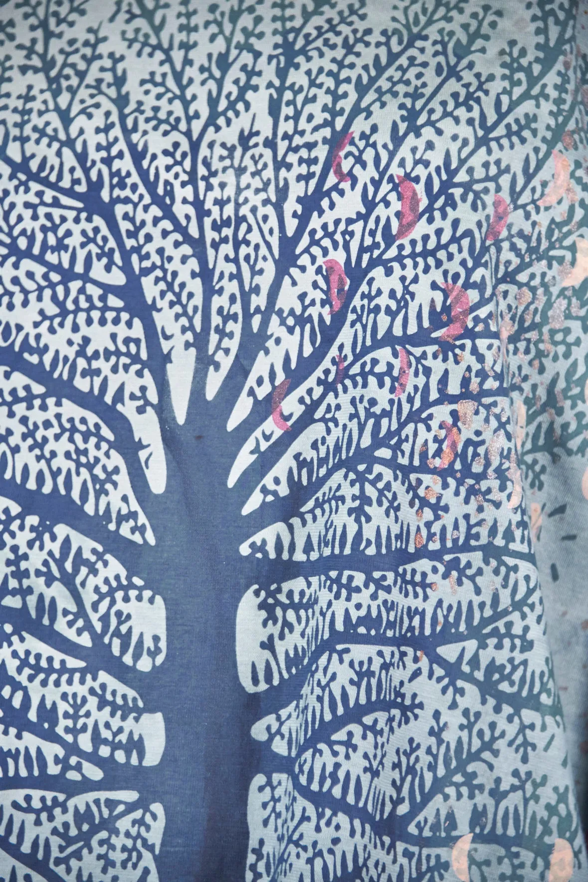 1171HD Fiona Tee Blue-Green-Little-Tree-Moon