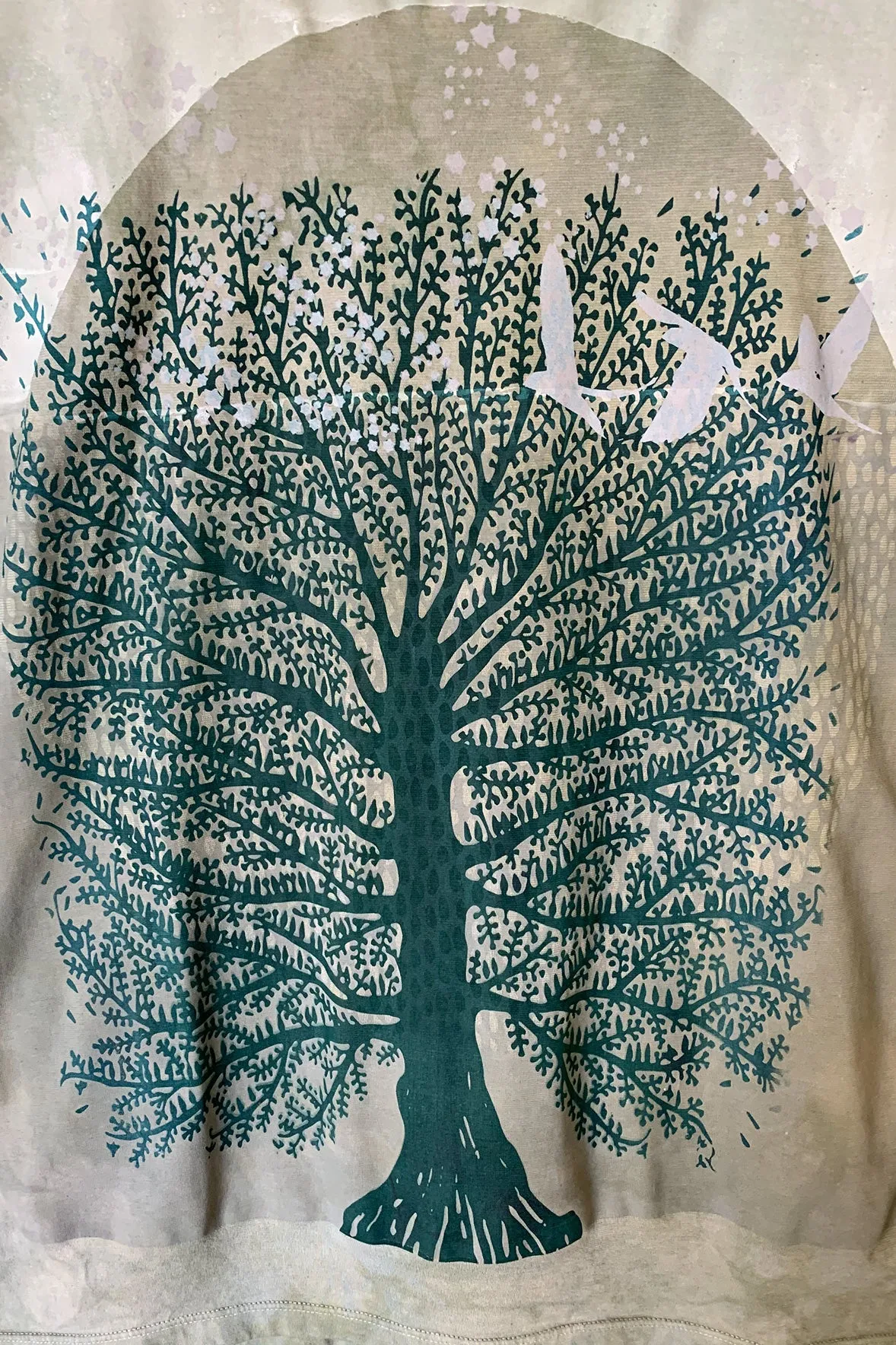 1171HD Fiona Tee-Sage Tree East West-Printed