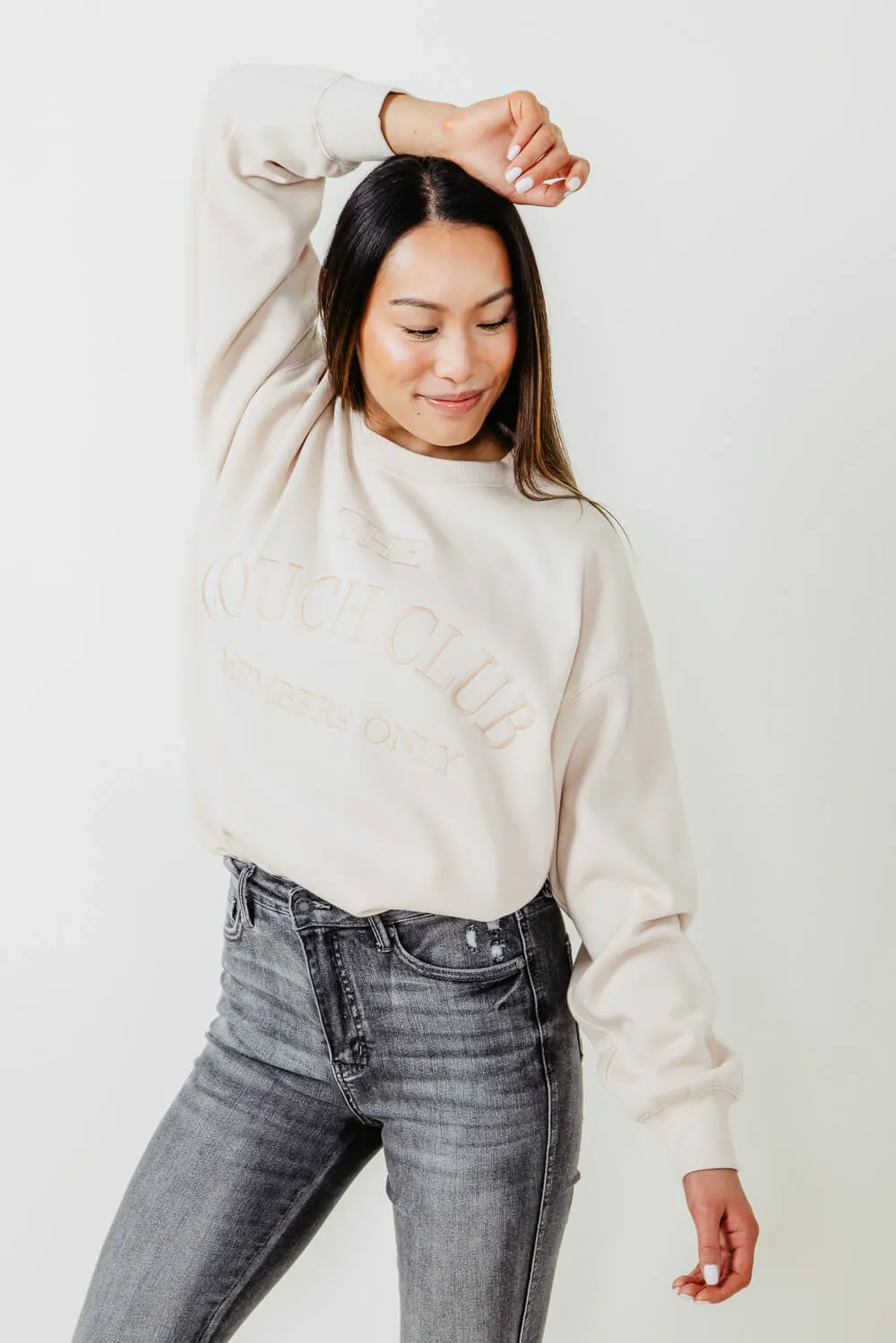 1897 Active The Couch Club Sweatshirt for Women in Cream | GT882-CREAM