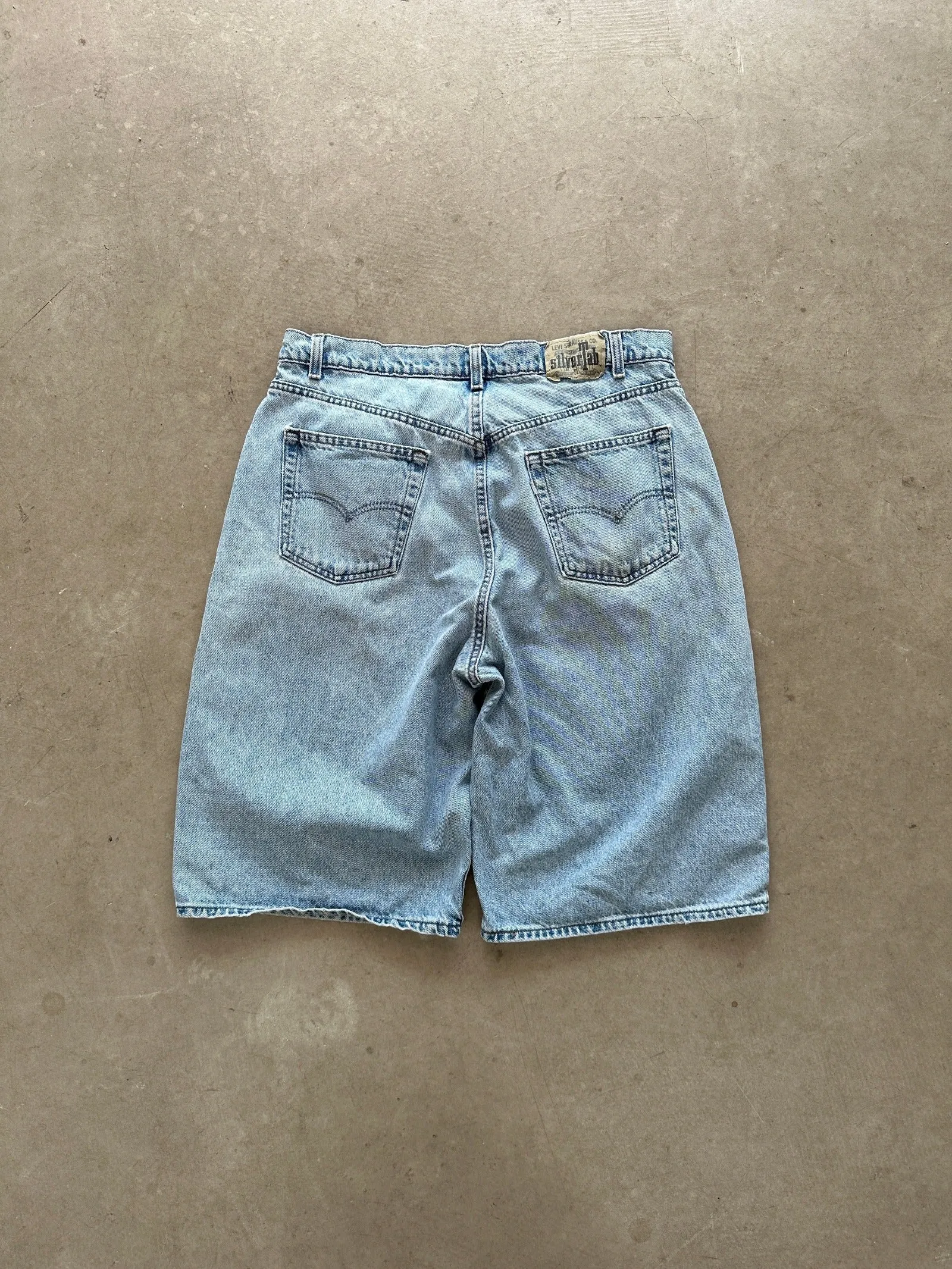 1991 Levi's Silver Tab Baggy Shorts - 38