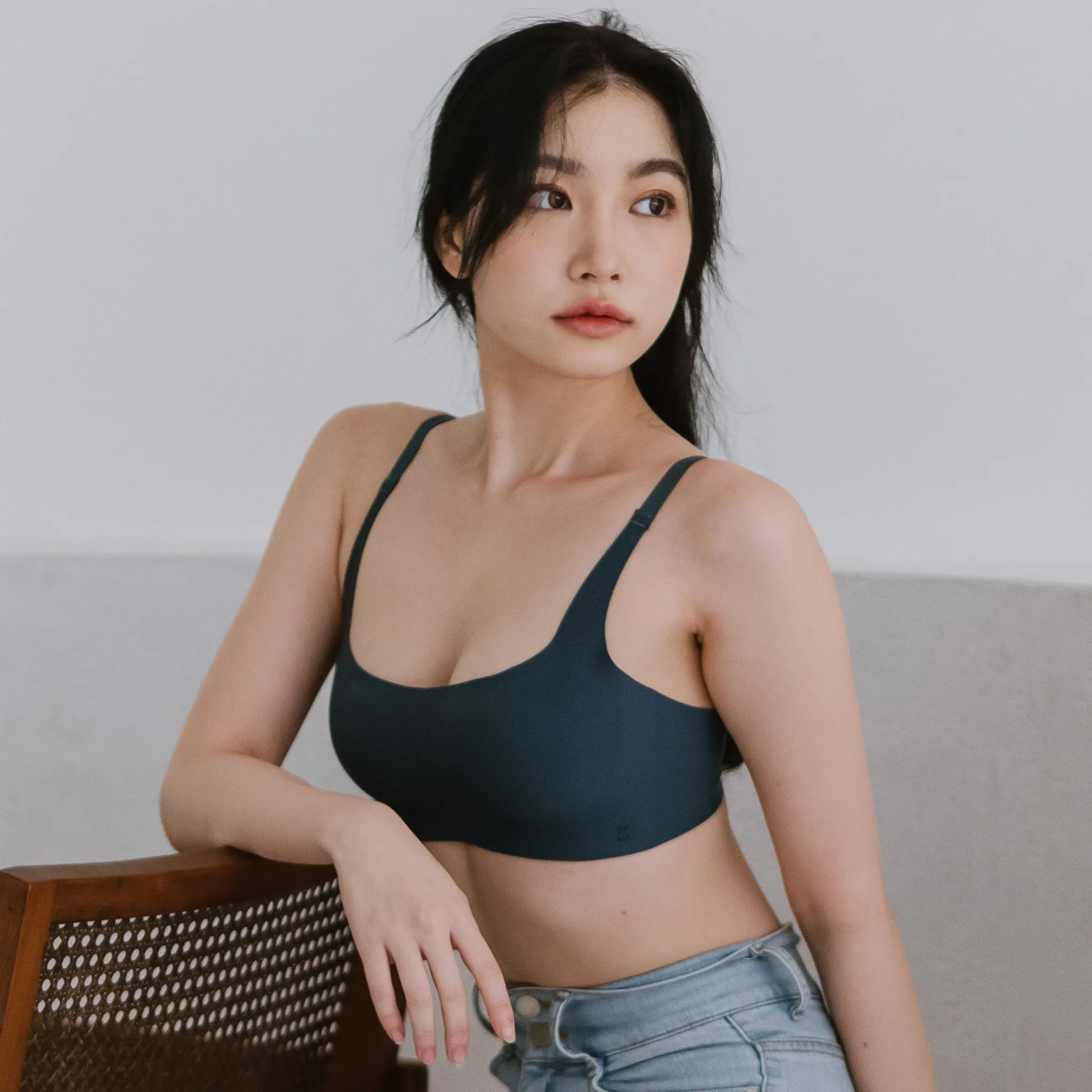 Air-ee Seamless Bra in Lush Teal - Square Neck (Signature Edition) *Limited Edition