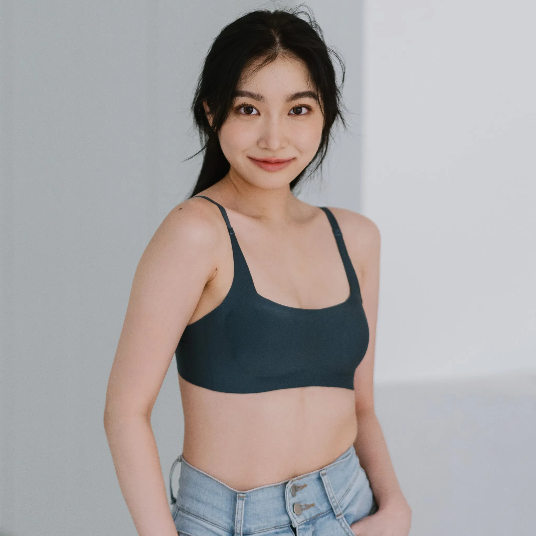 Air-ee Seamless Bra in Lush Teal - Square Neck (Signature Edition) *Limited Edition