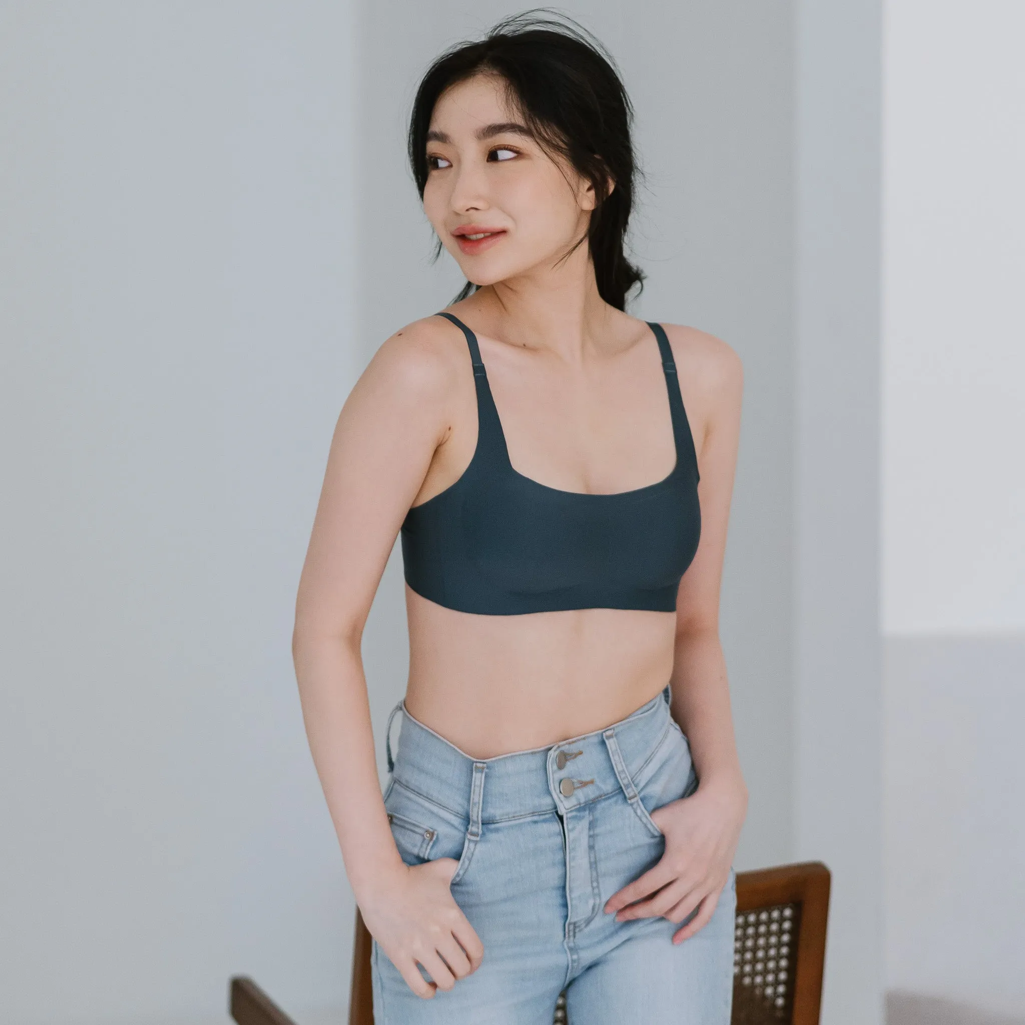 Air-ee Seamless Bra in Lush Teal - Square Neck (Signature Edition) *Limited Edition