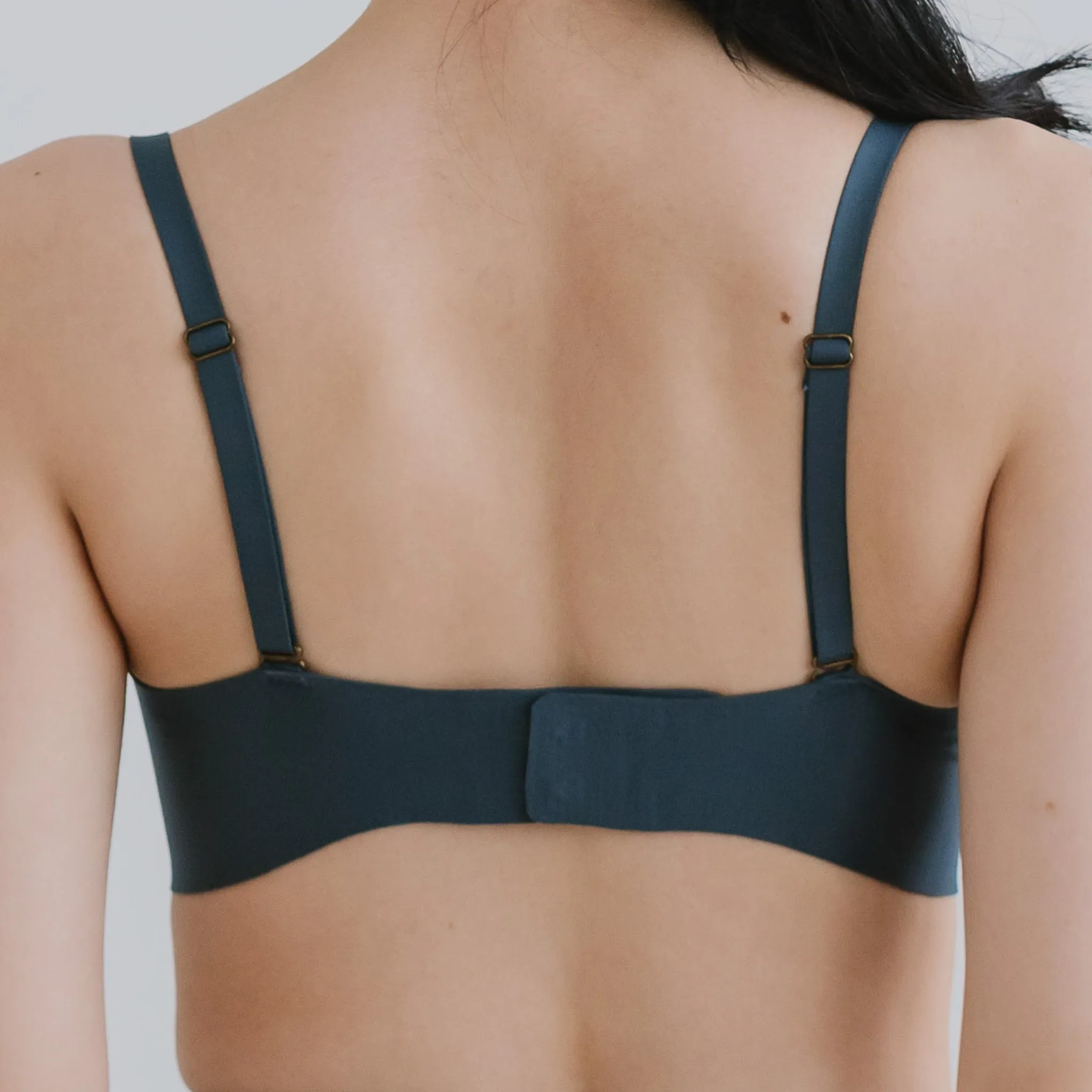 Air-ee Seamless Bra in Lush Teal - Square Neck (Signature Edition) *Limited Edition