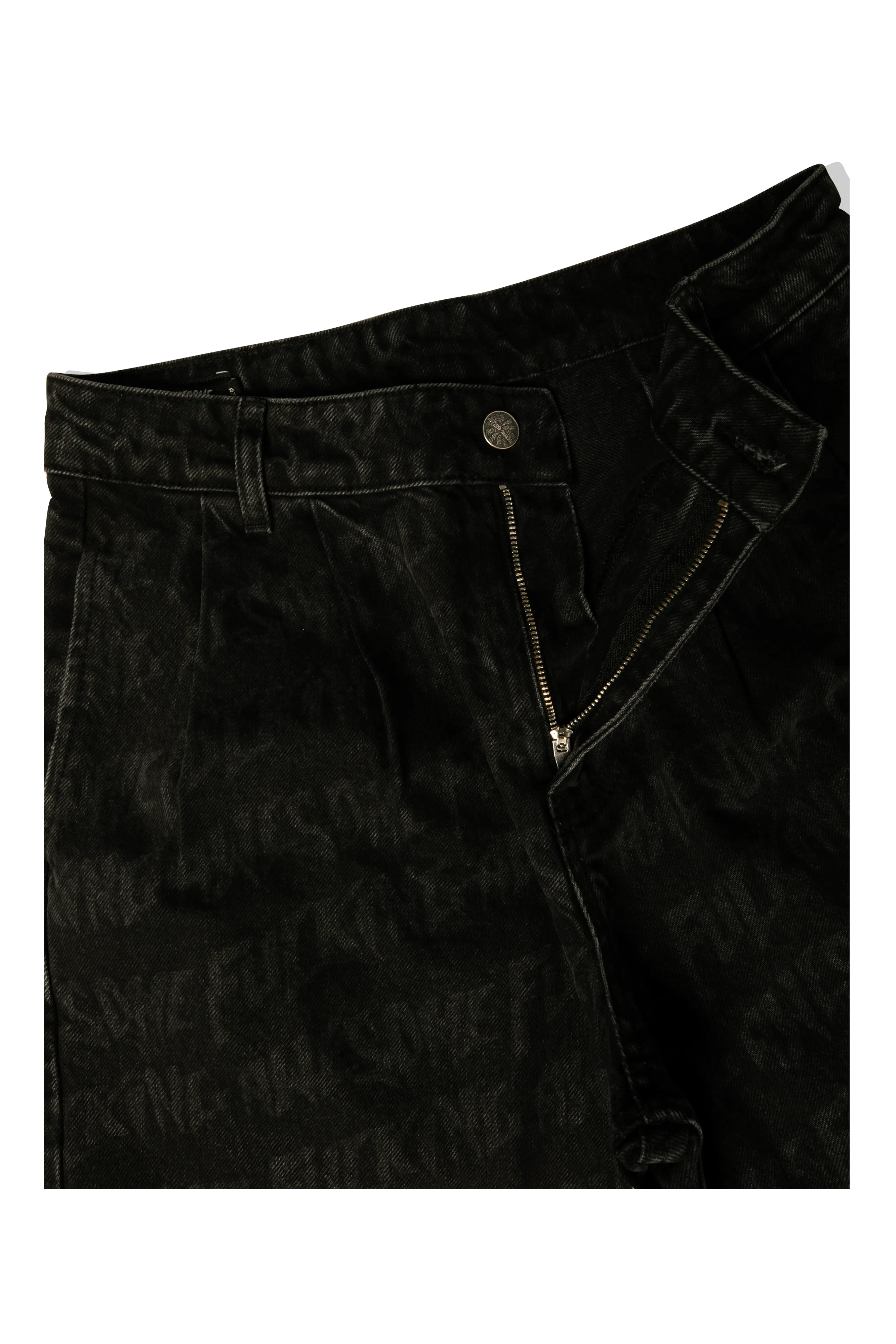 Baggy Pleated Denim Laser Stamp Shorts