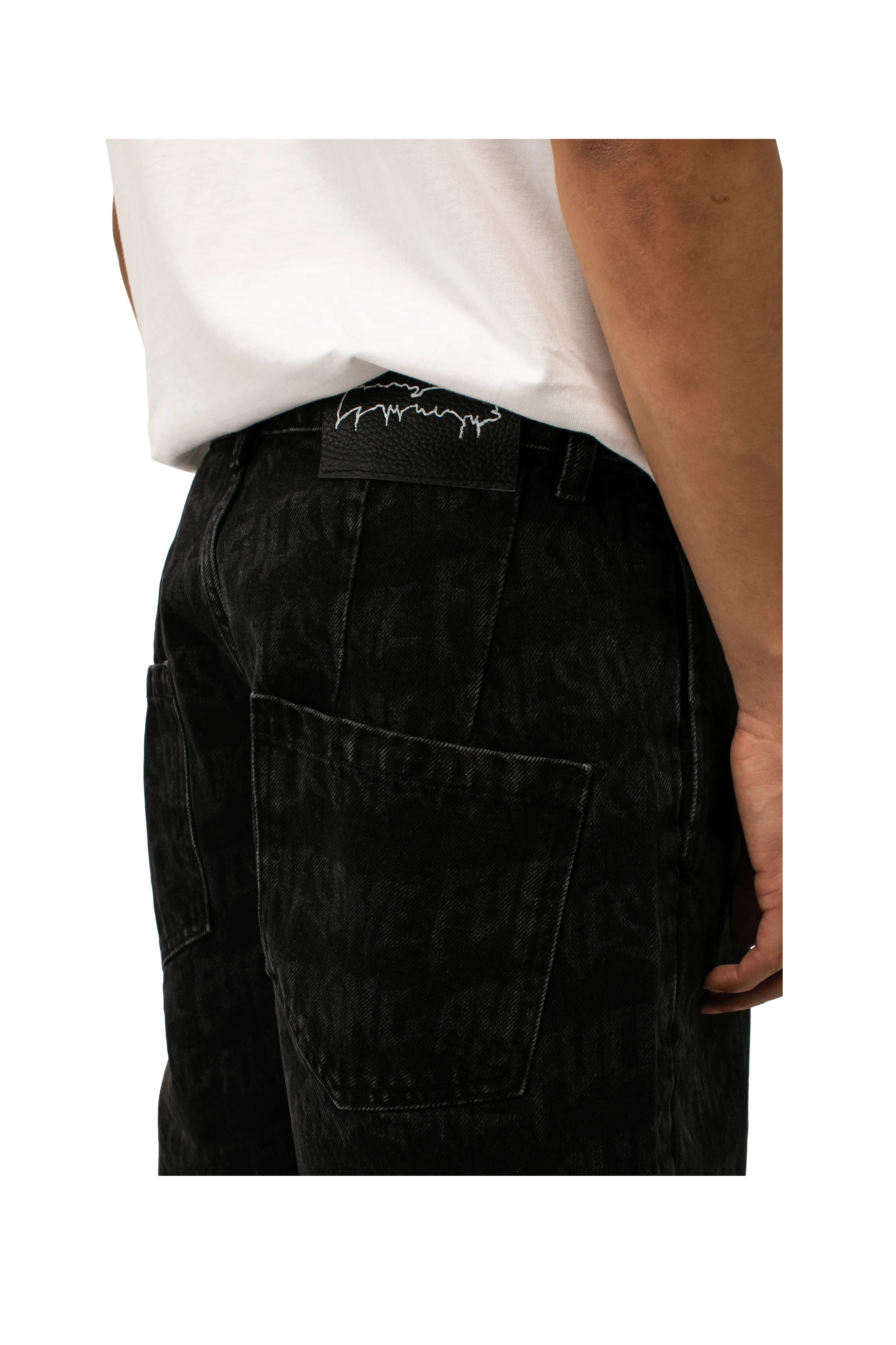 Baggy Pleated Denim Laser Stamp Shorts