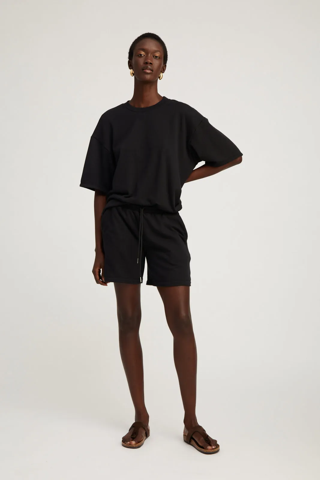 Baggy Sweatshort in Black