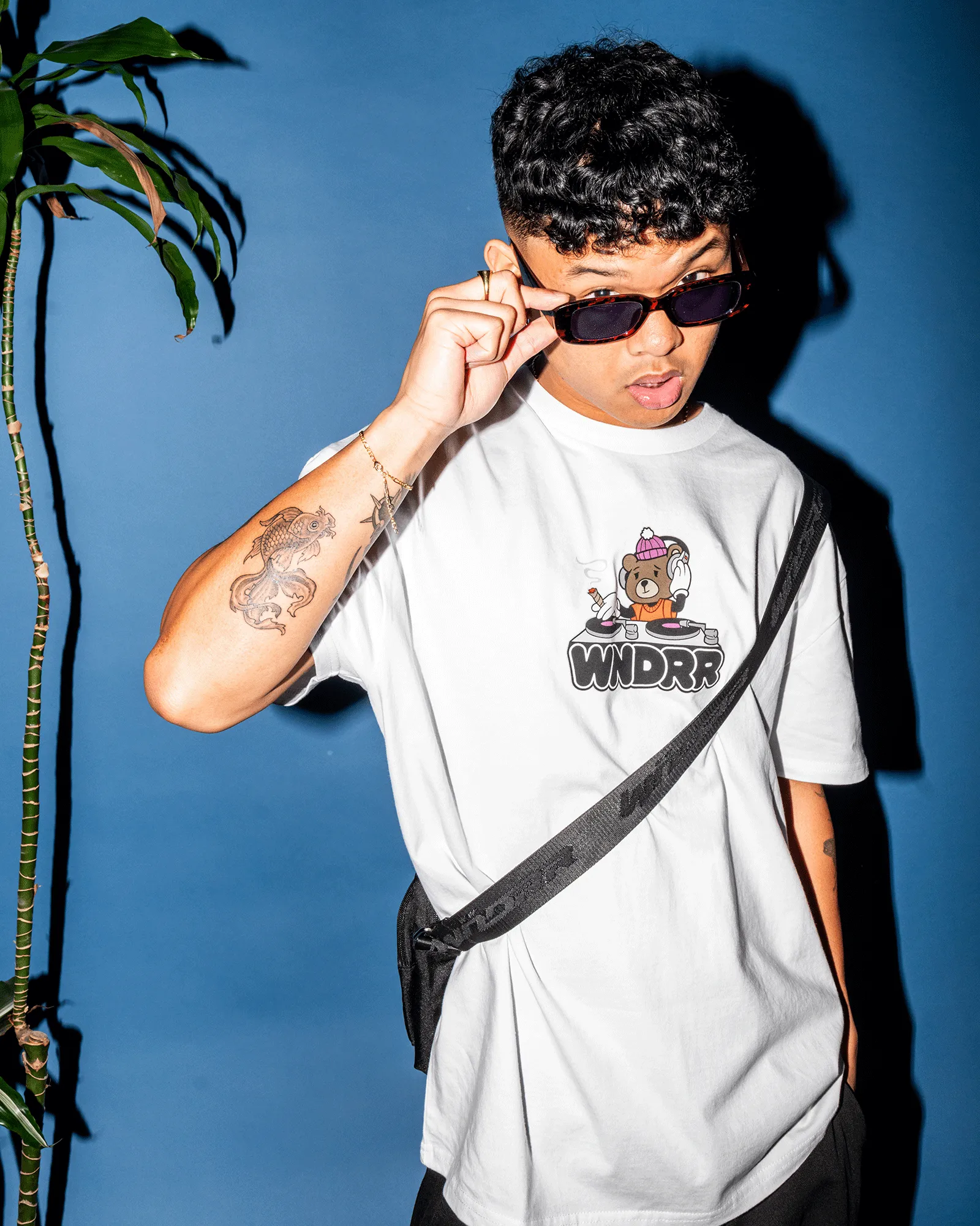 BEATS BOX FIT TEE - WHITE