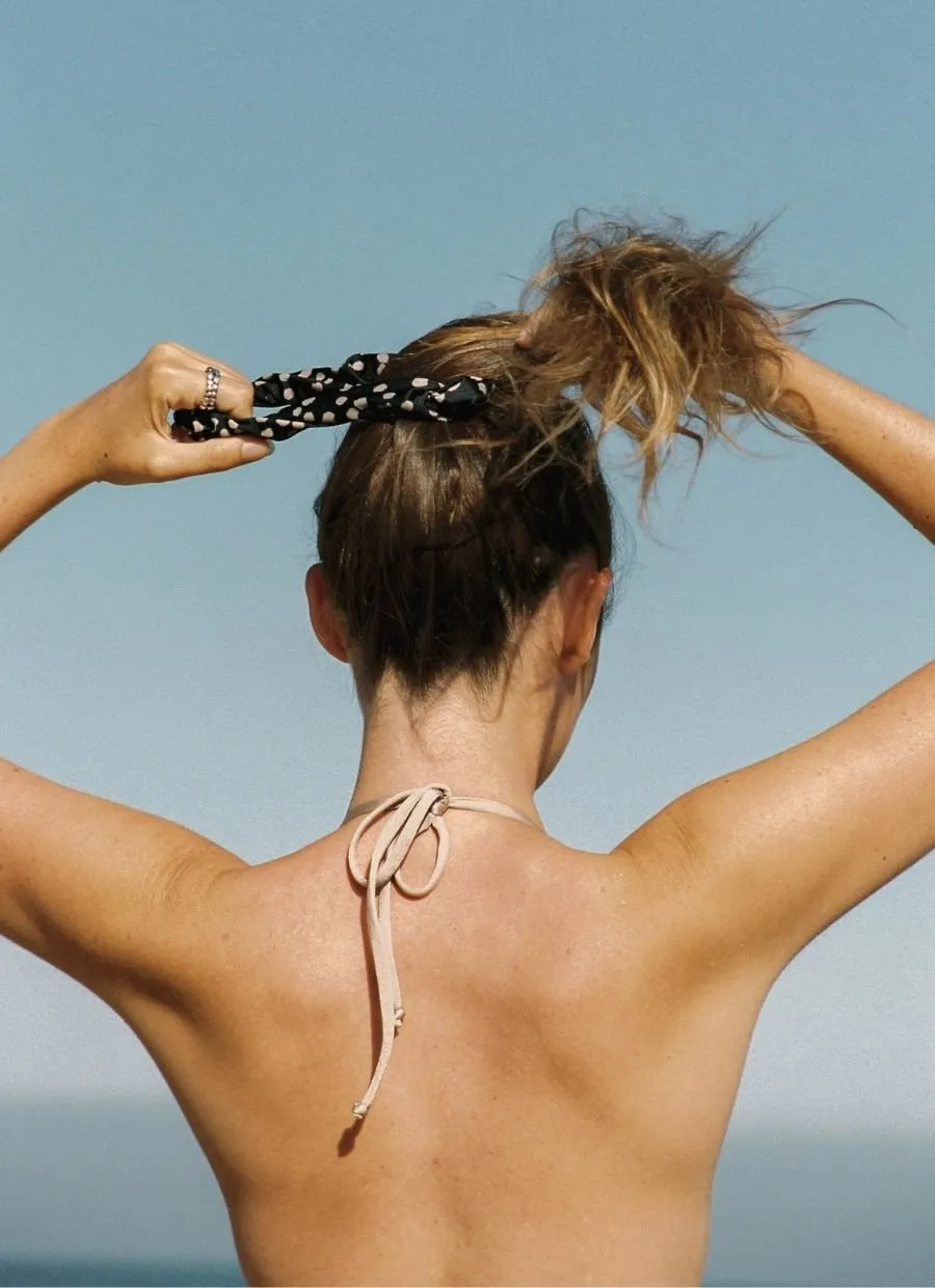 Bikini Top Nova - Minimal Dots Black