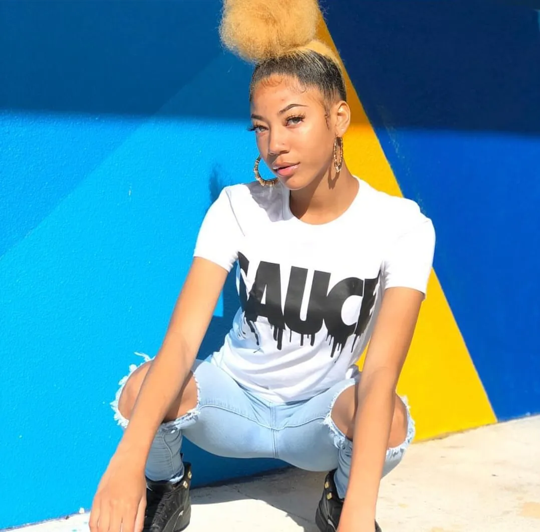 Black Sauce | White Tee