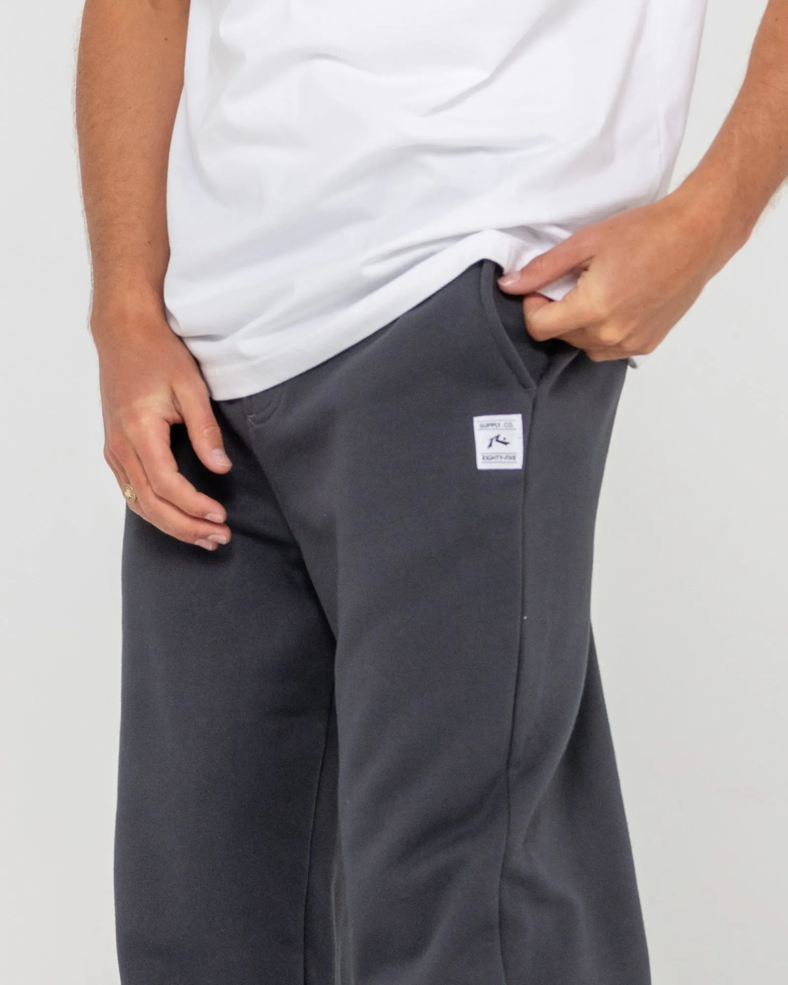 Core Division Trackpant