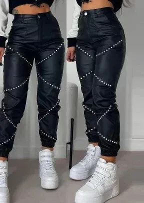 Custom Isabella Leather Cargo Pants: Street Style