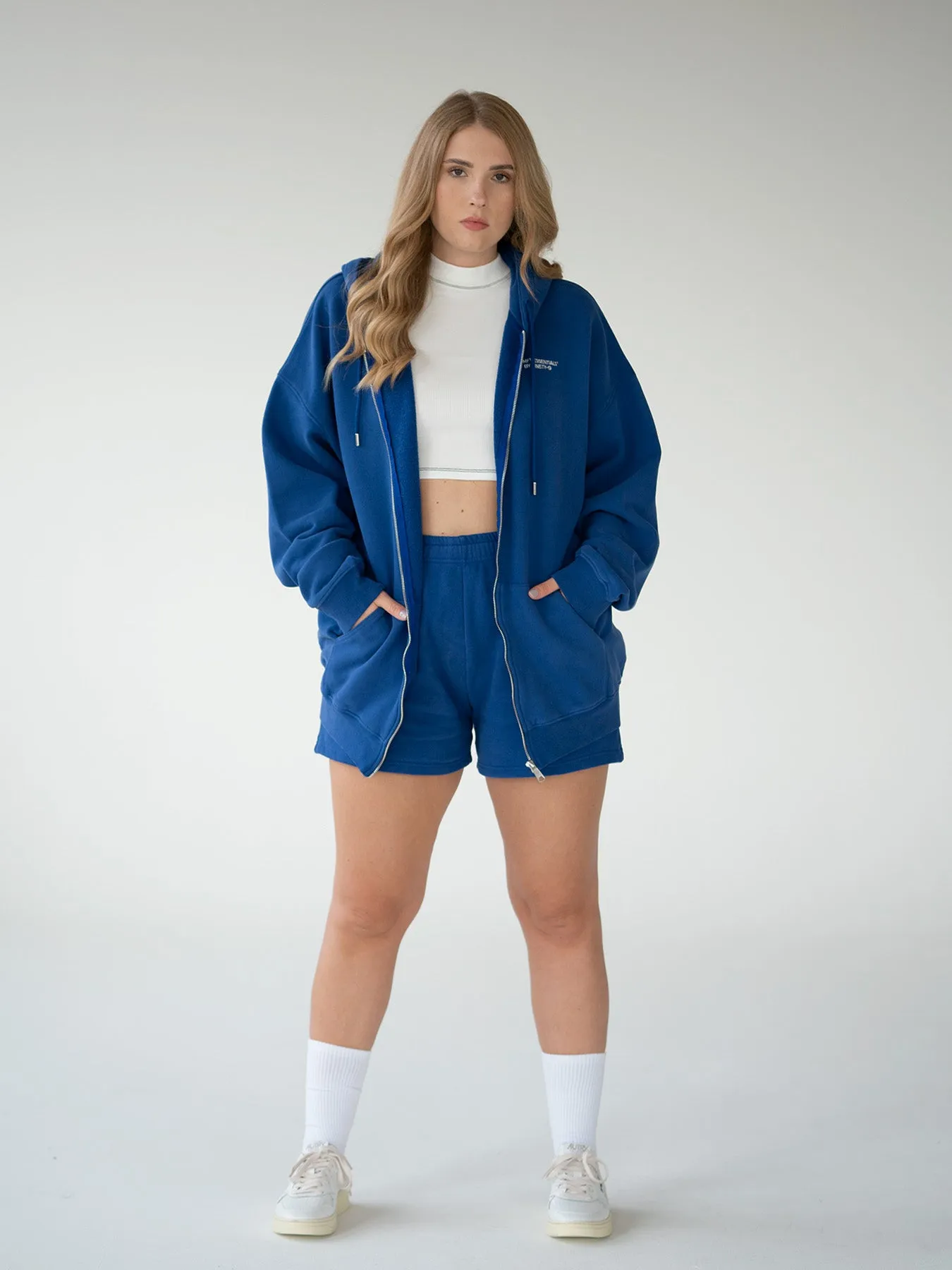 ESSENTIALS - Shorts  •  Classic Blue