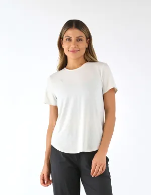 Evolve Tee Oatmilk