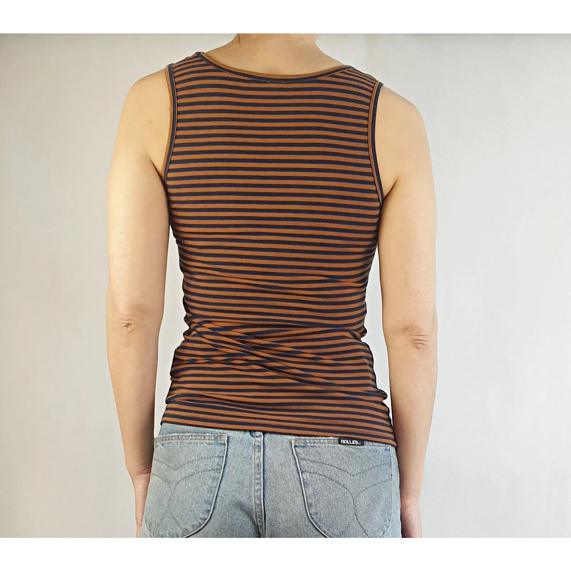 Gorman navy and brown striped sleeveless top size 10 (best fits sizes 6-8)