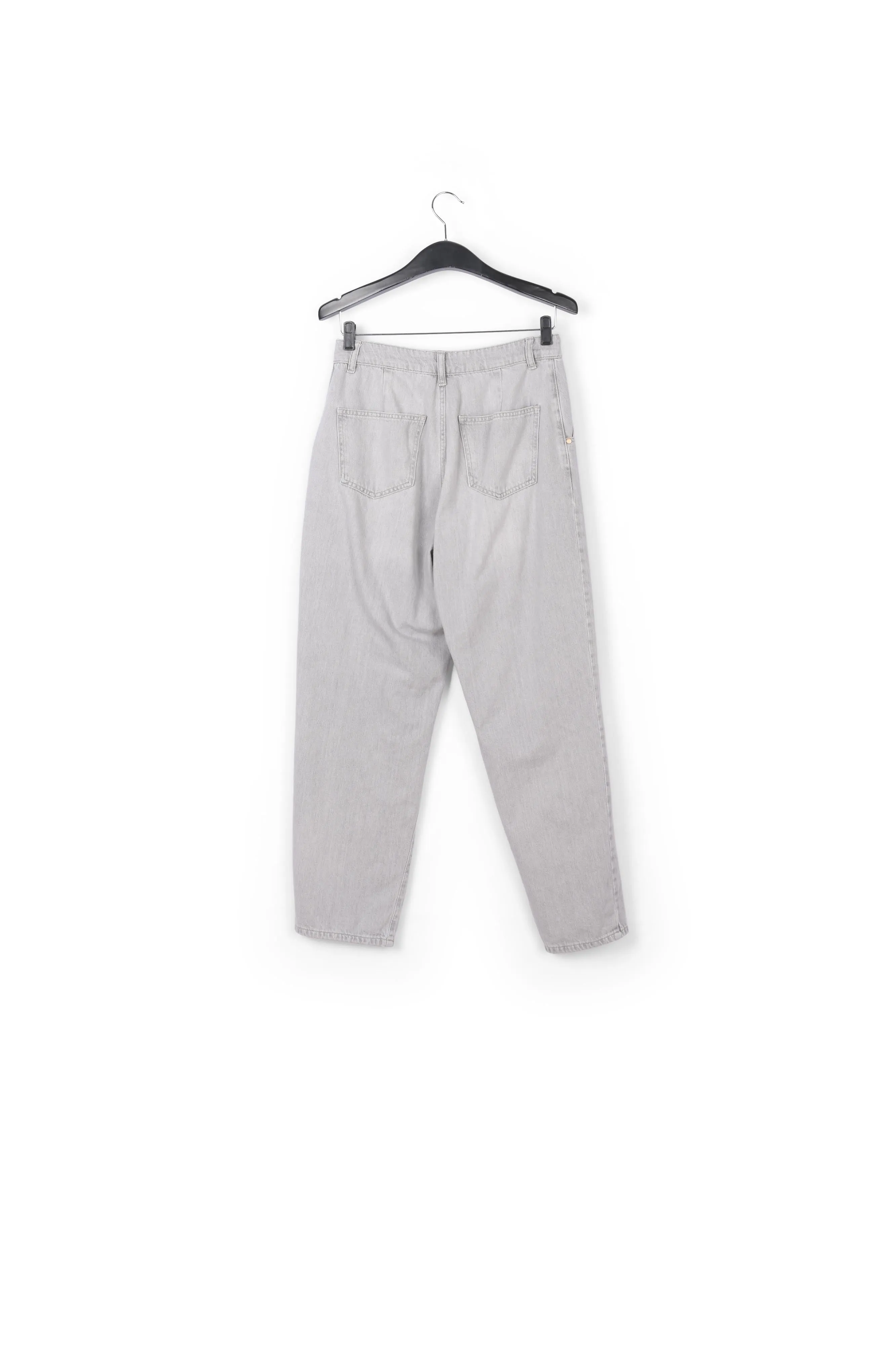 Grey denim boyfriend jeans