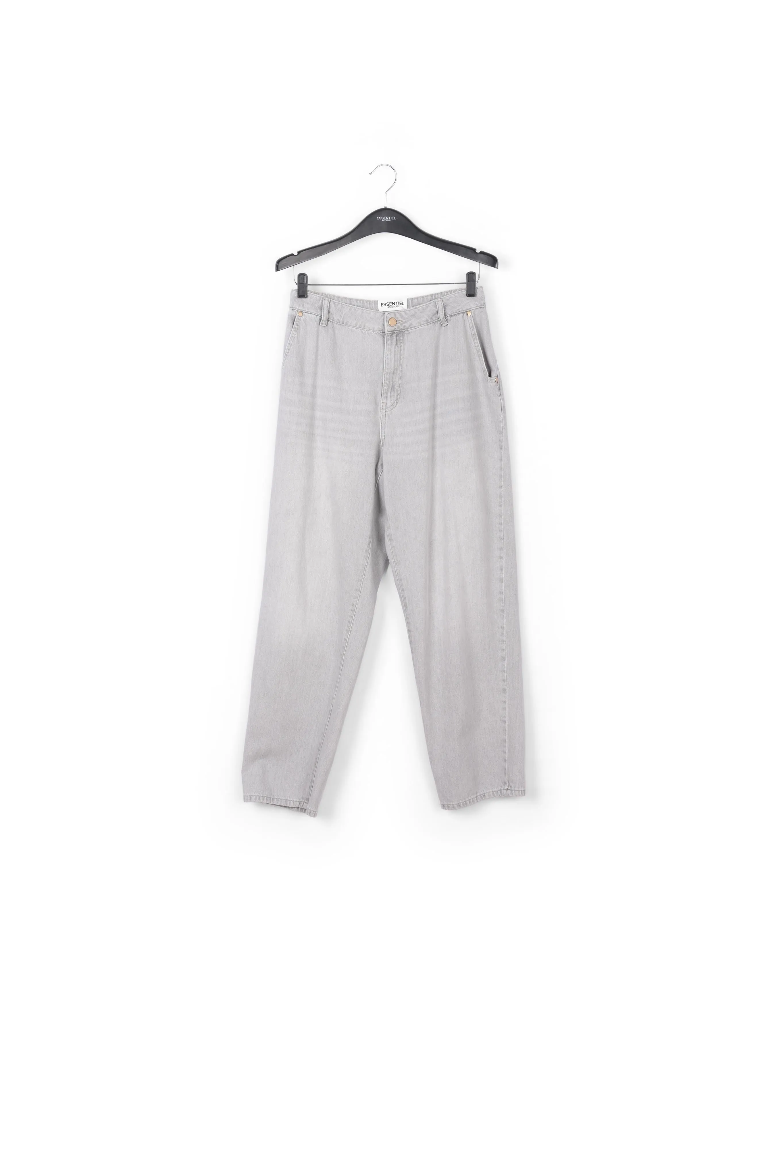 Grey denim boyfriend jeans