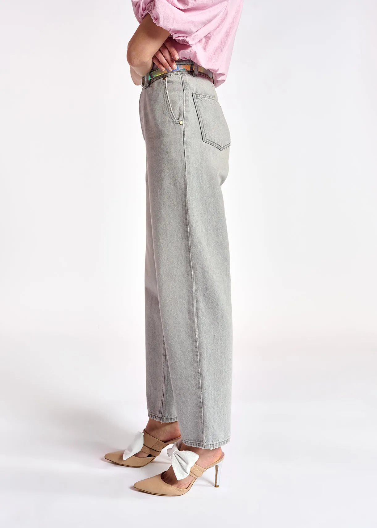 Grey denim boyfriend jeans