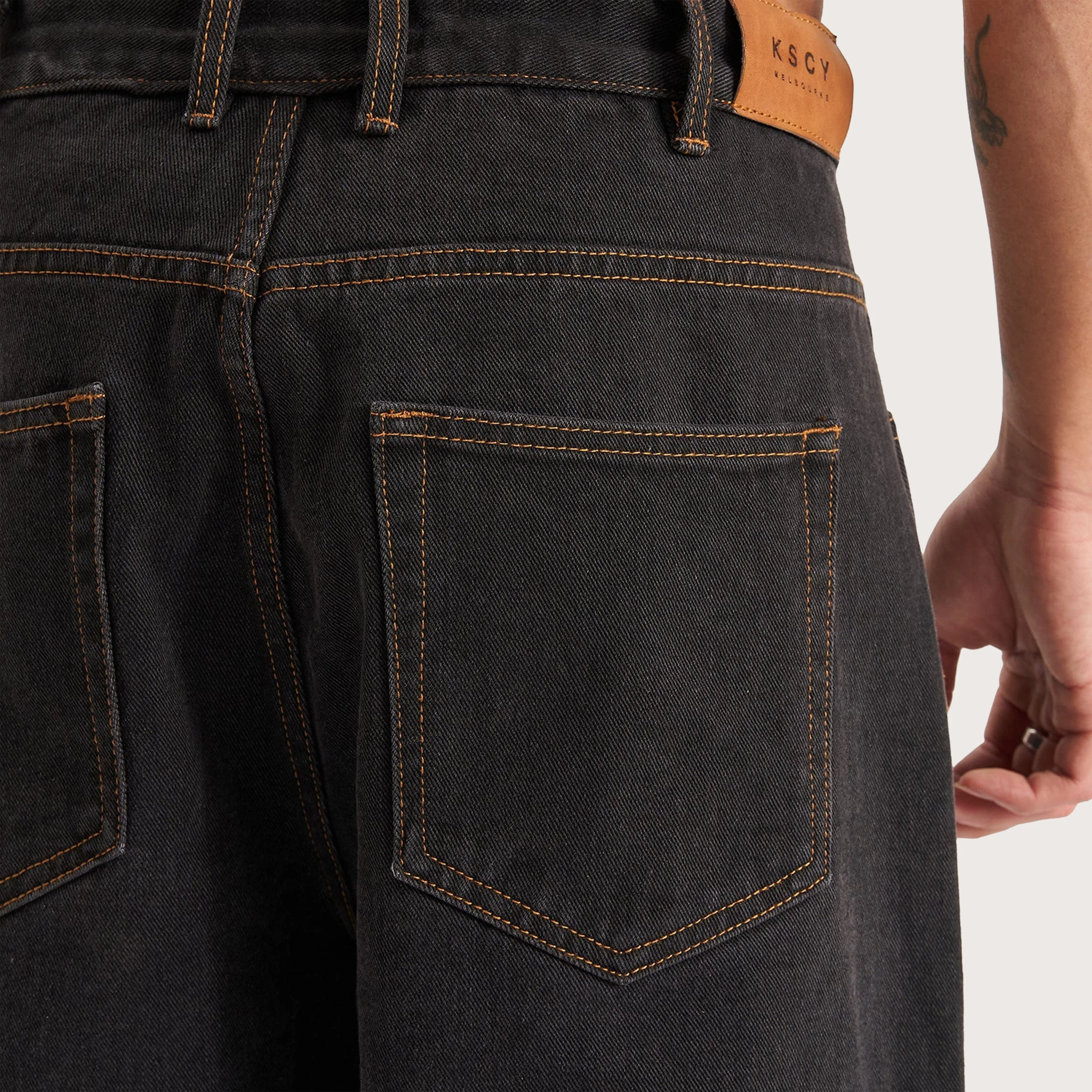 Hyson Baggy Denim Jorts Washed Black