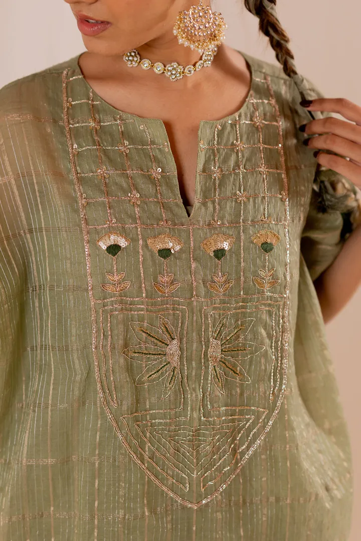 Kishmish Kurta Set