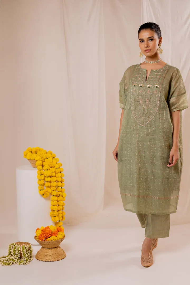 Kishmish Kurta Set