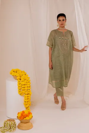 Kishmish Kurta Set