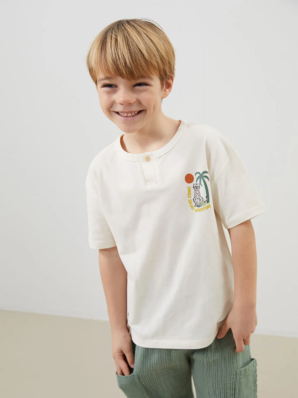 LCW Kids Beige Crew Neck Printed Boy T-Shirt