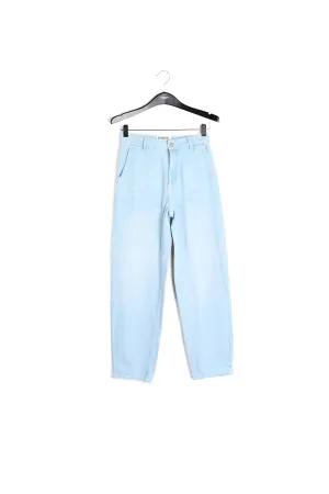 Light blue denim boyfriend jeans