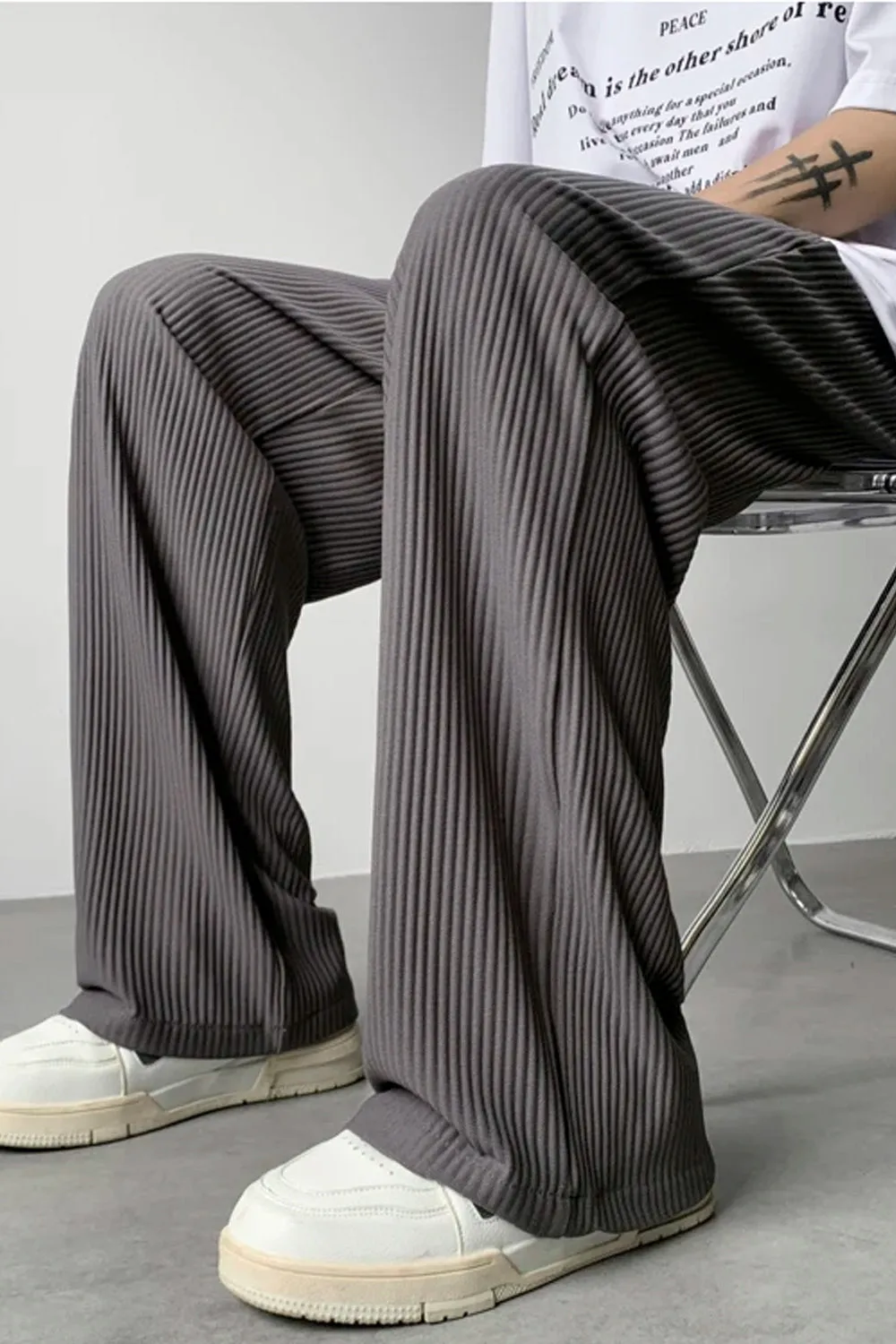 Loose Casual Long Pleated Men Pants