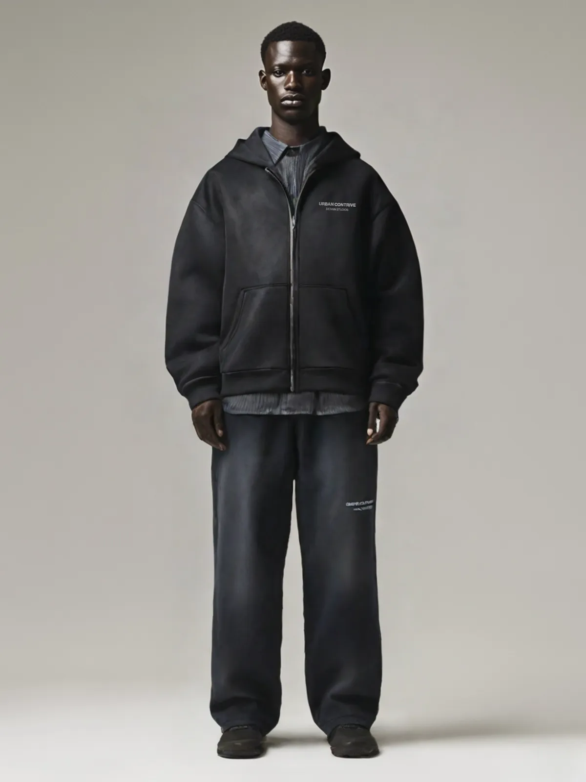 LOOSE FIT SWEATPANTS
