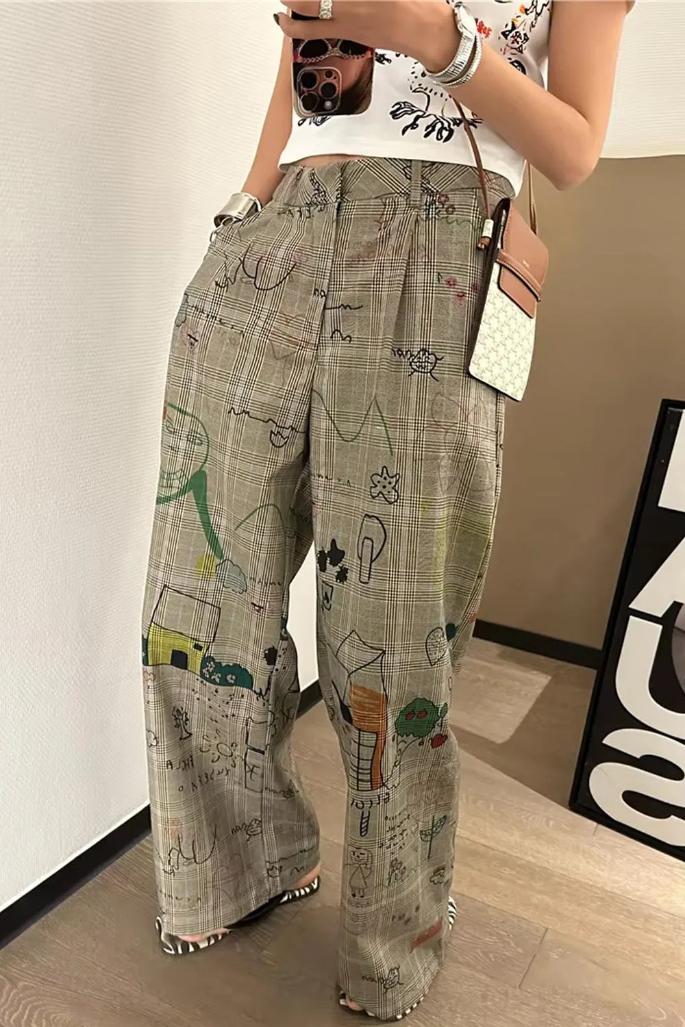 Loose Graffiti Printed Long Plaid Pants