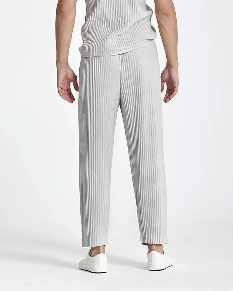 LOOSE PLEATED PANTS
