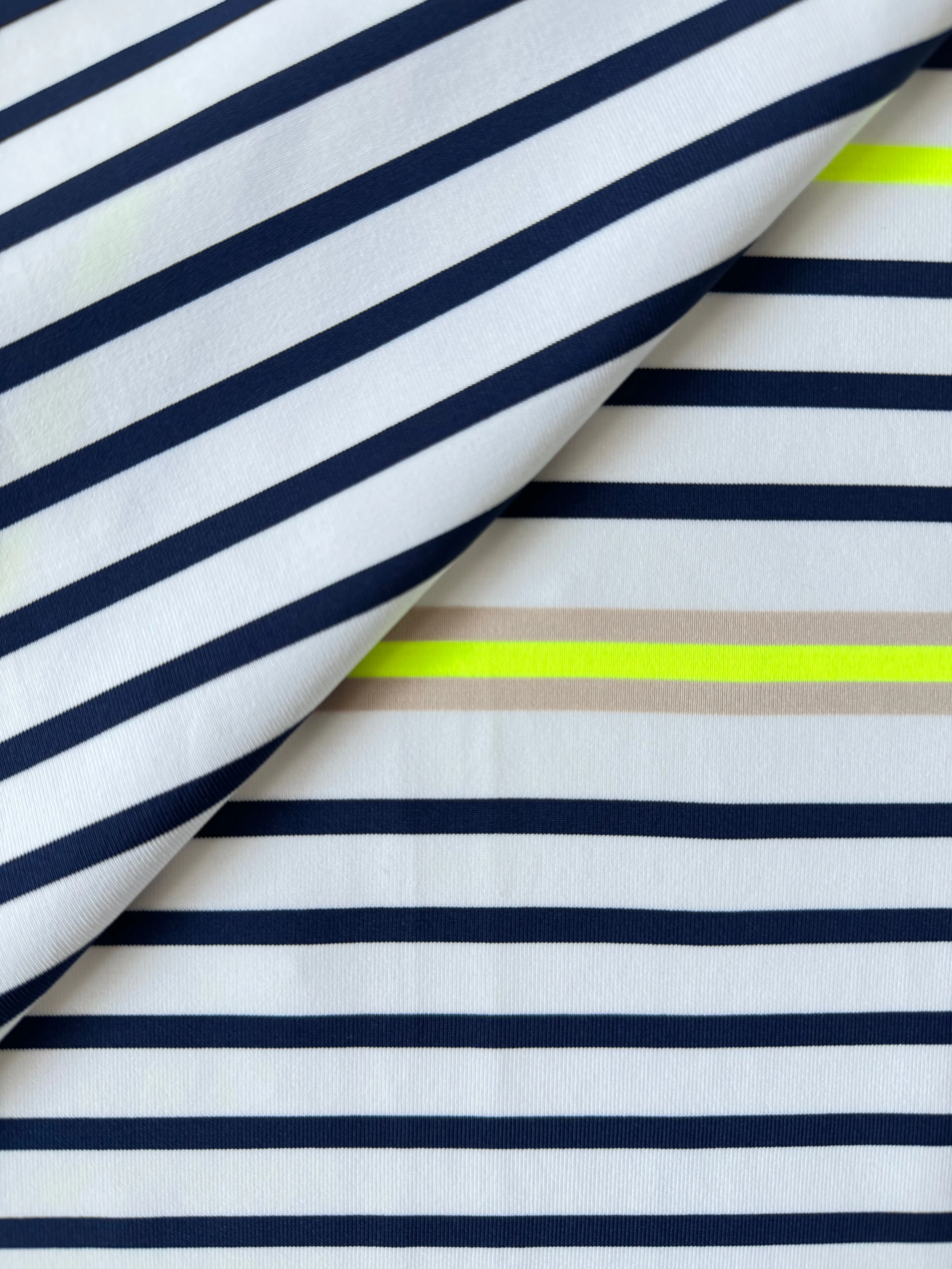 MALIA | Triangle Top