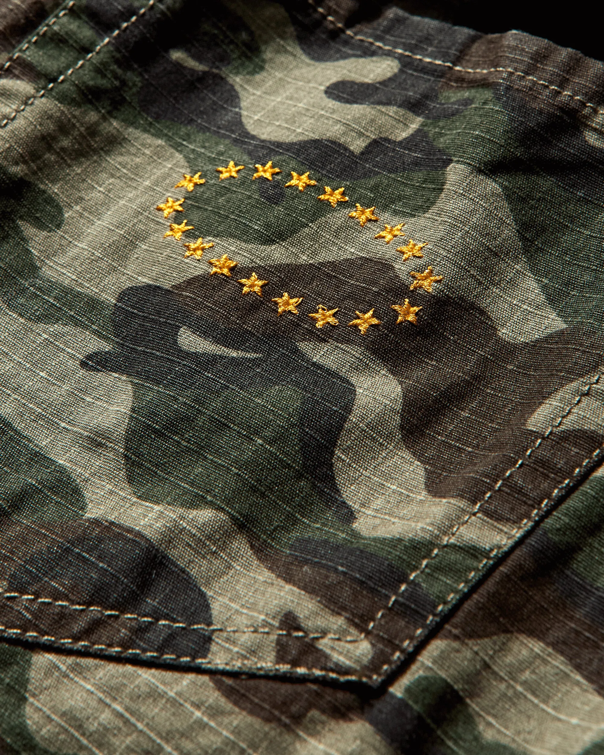 Men's Baggy Cargo Shorts Camo