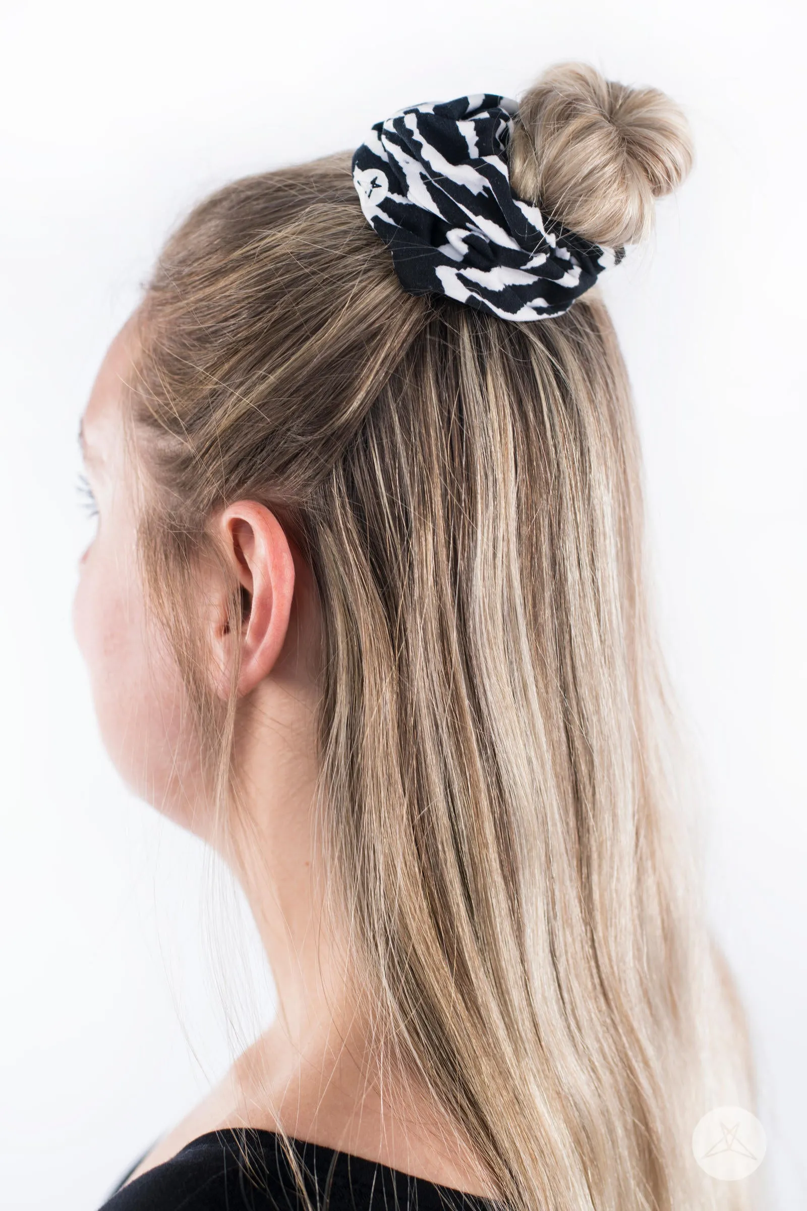 Mirage Scrunchie
