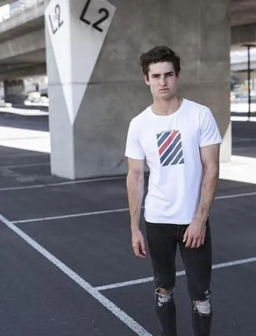 MYSTERY BOX: T-Shirt