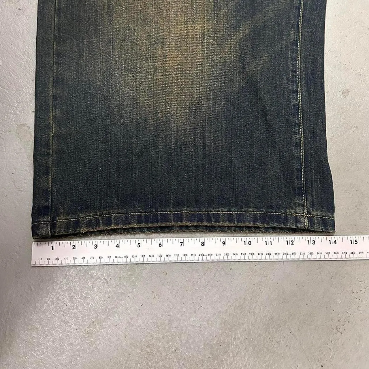NAVY DESERT SHORTS