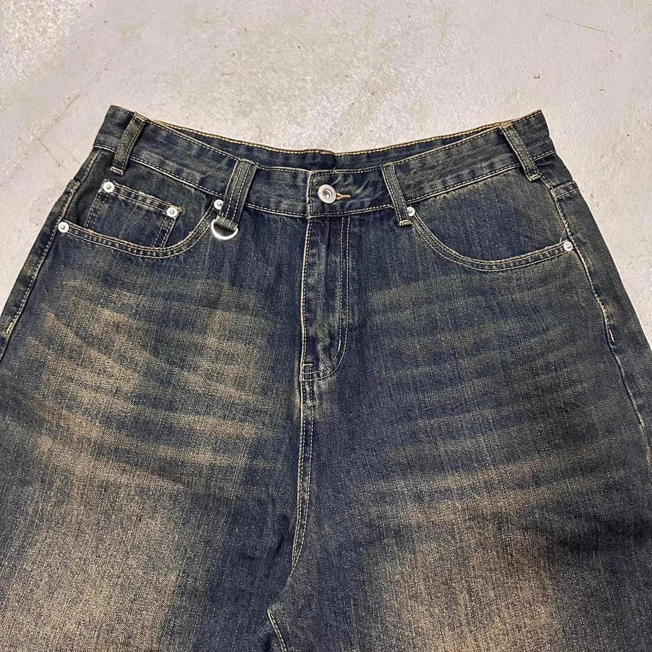 NAVY DESERT SHORTS