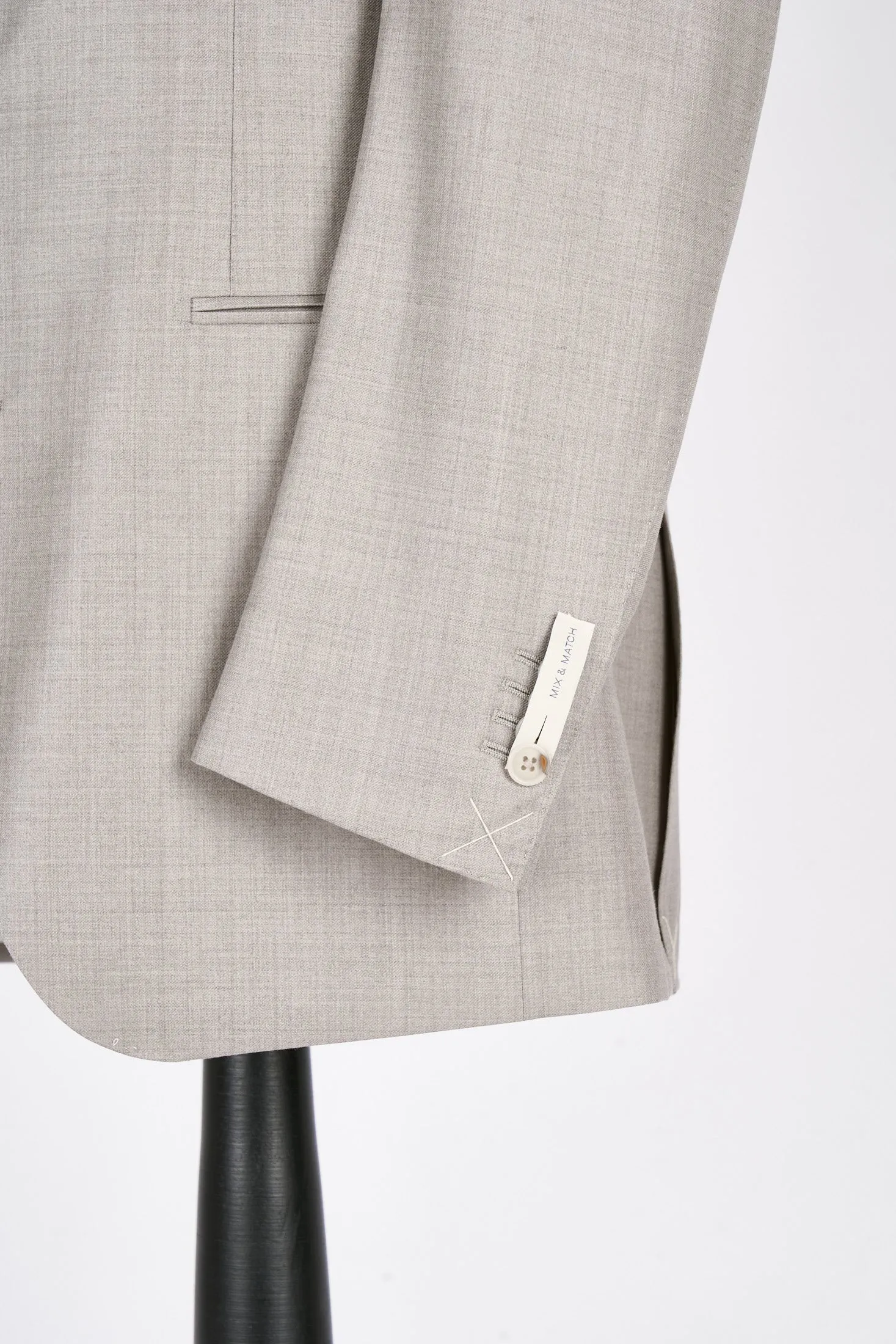 New Suitsupply Roma Soft Brown Pure Wool Super 110s All Season Suit - Size 36R, 38R, 40R