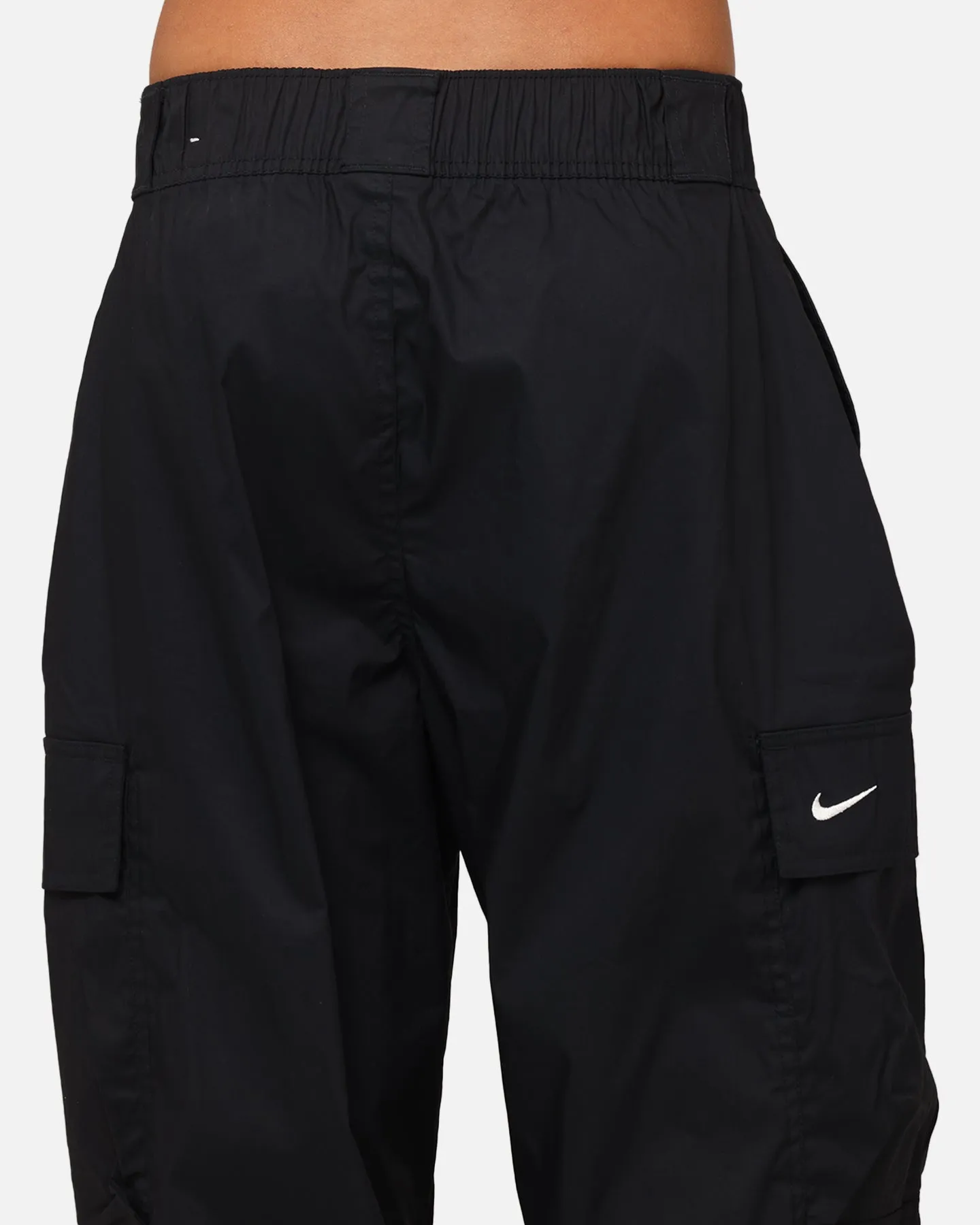 Nike Women's Sportswear Woven Pants Black