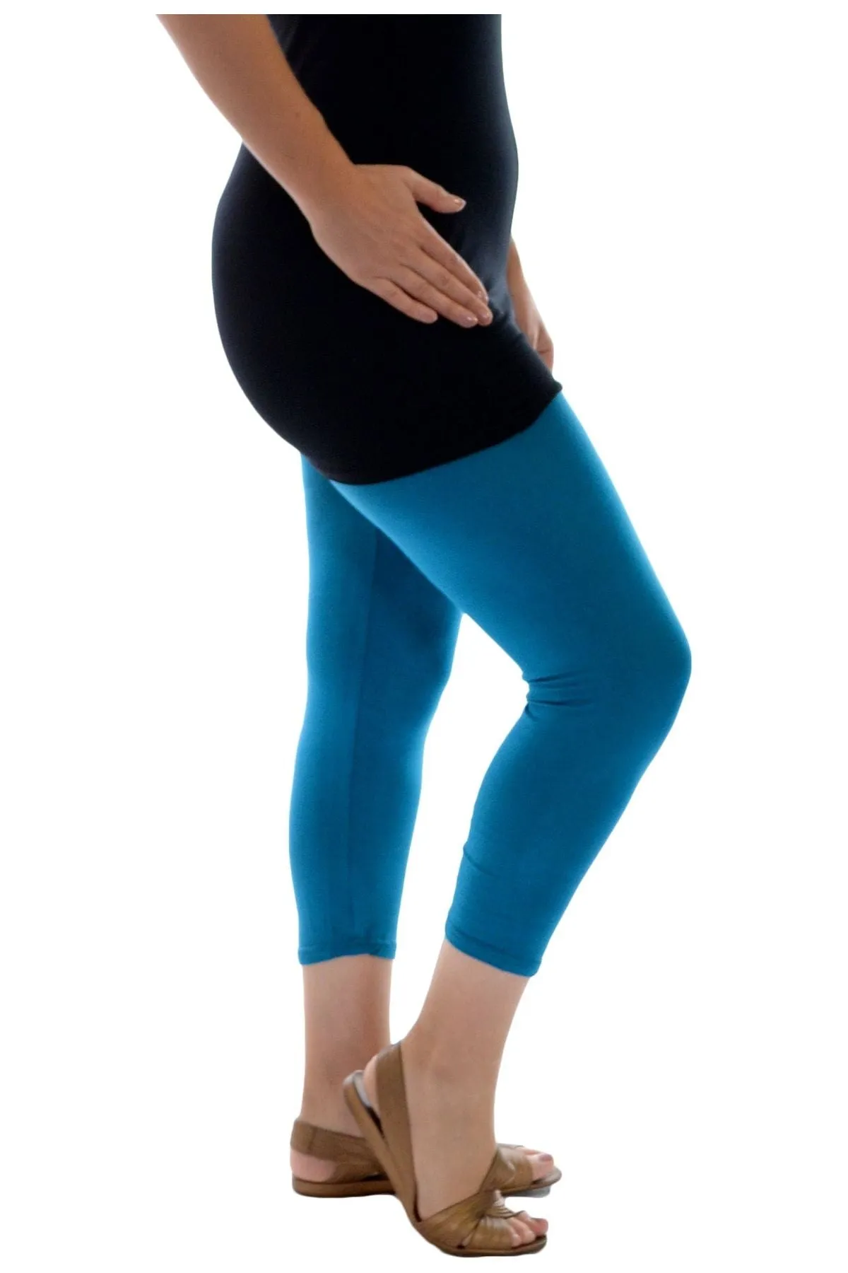 Plus Size 3/4 Length Cropped Leggings