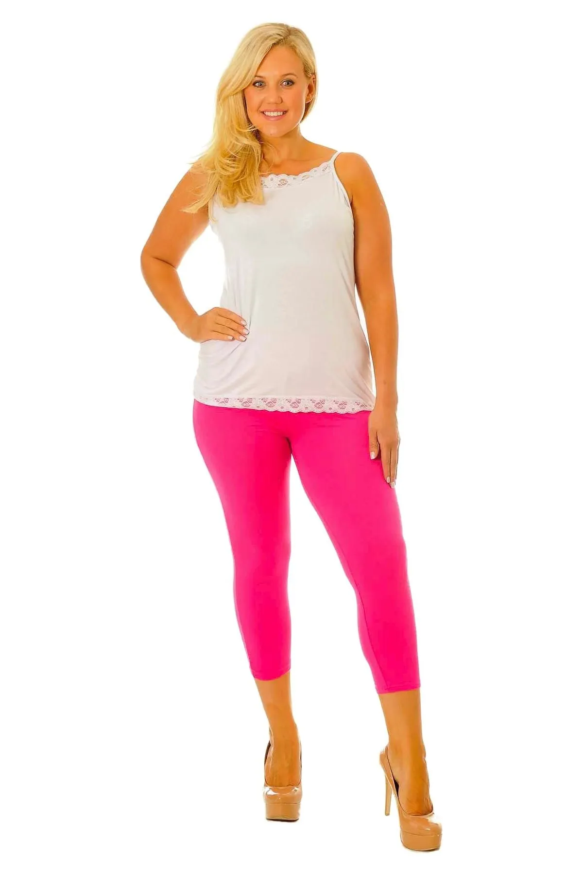 Plus Size 3/4 Length Cropped Leggings