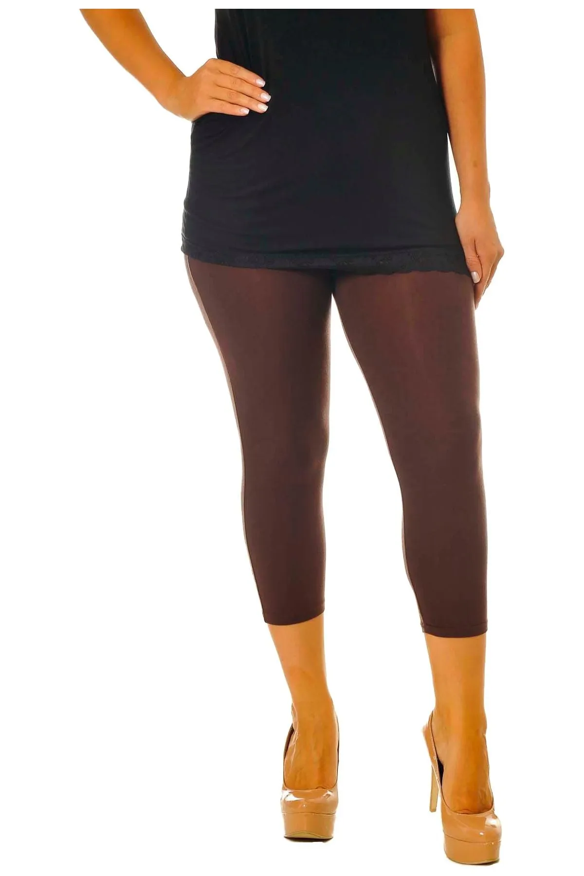 Plus Size 3/4 Length Cropped Leggings