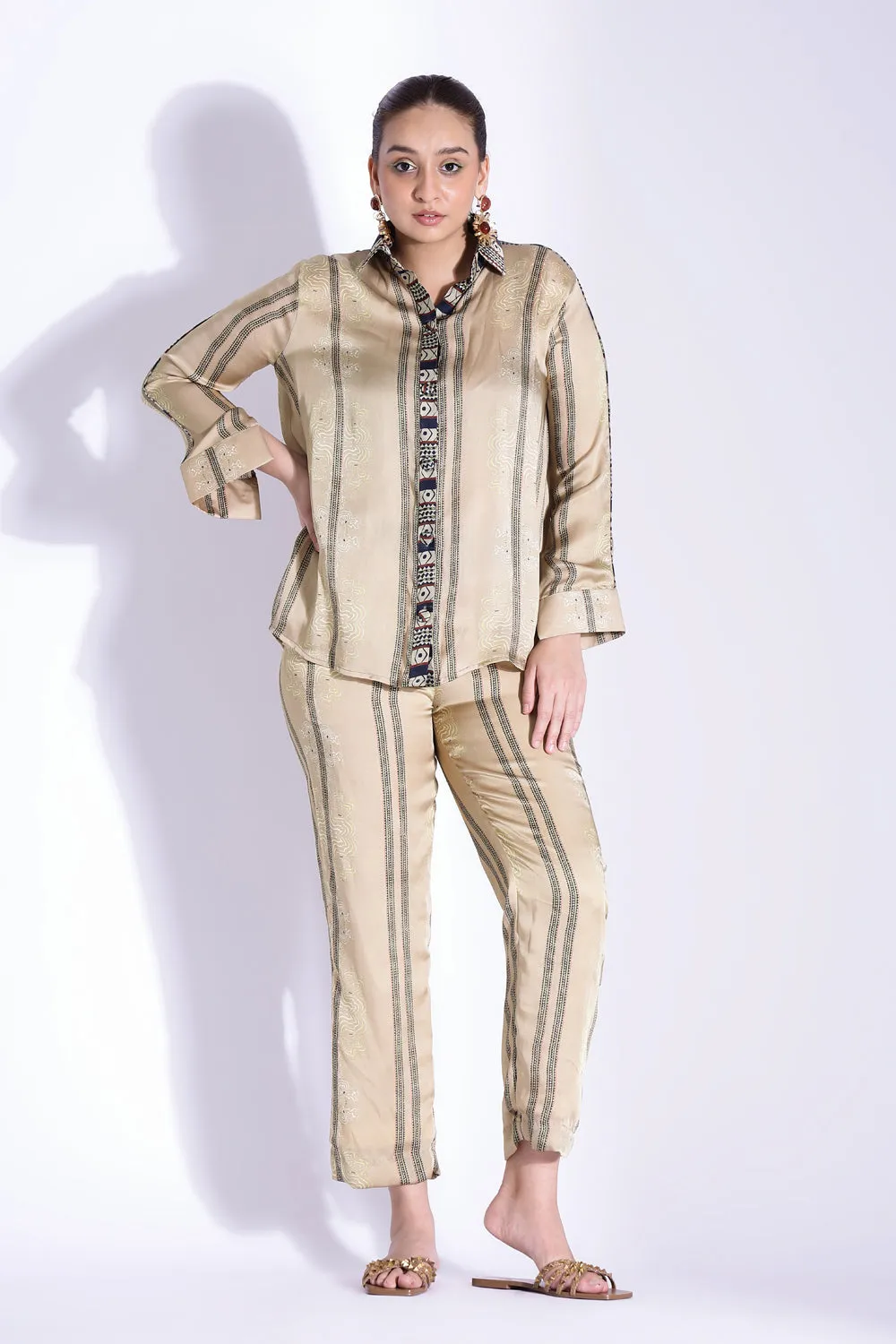 Relaxed Fit Shirt And Tapered Pants