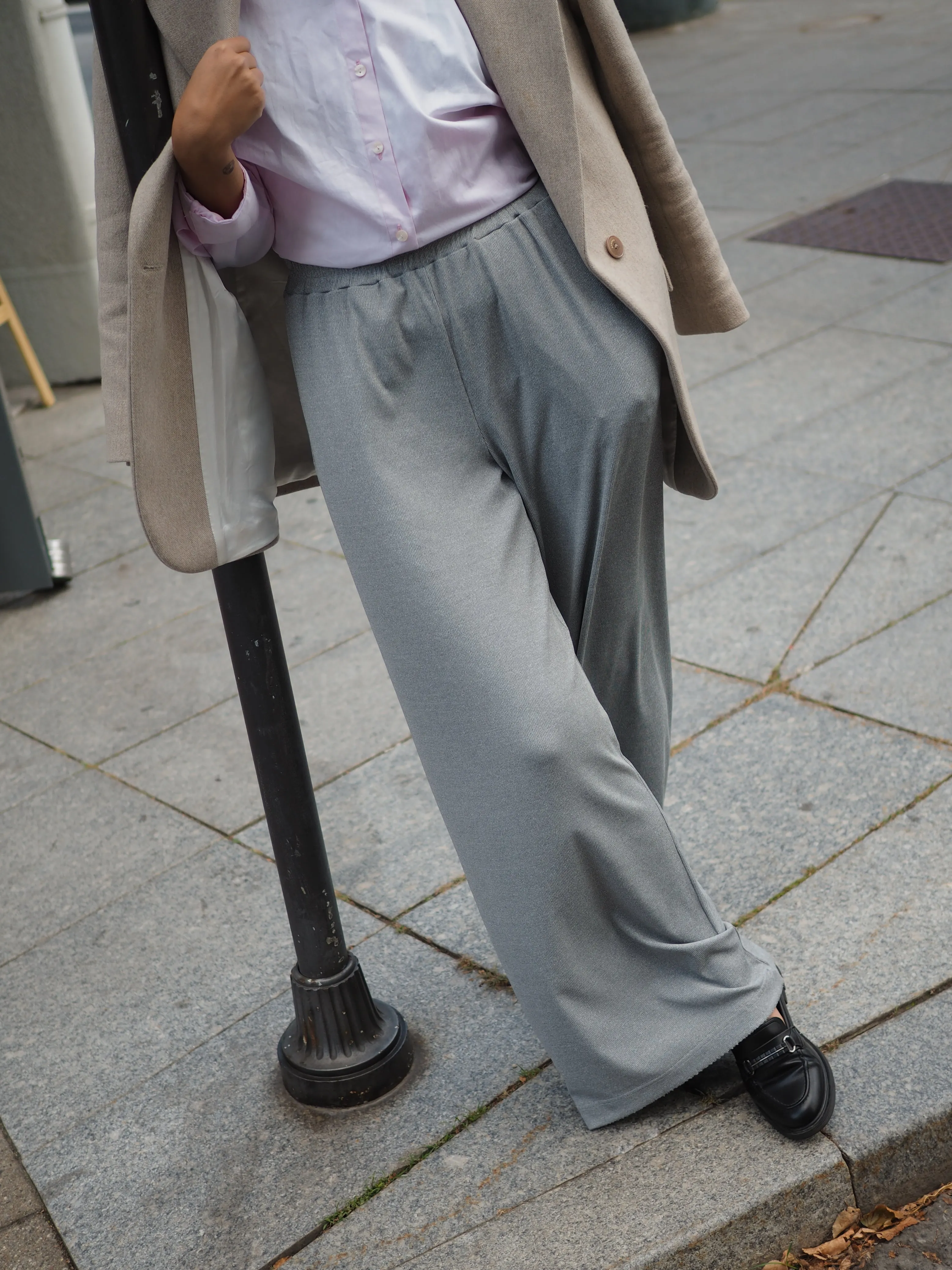 RIBBED RELAXED PANTS in Gray