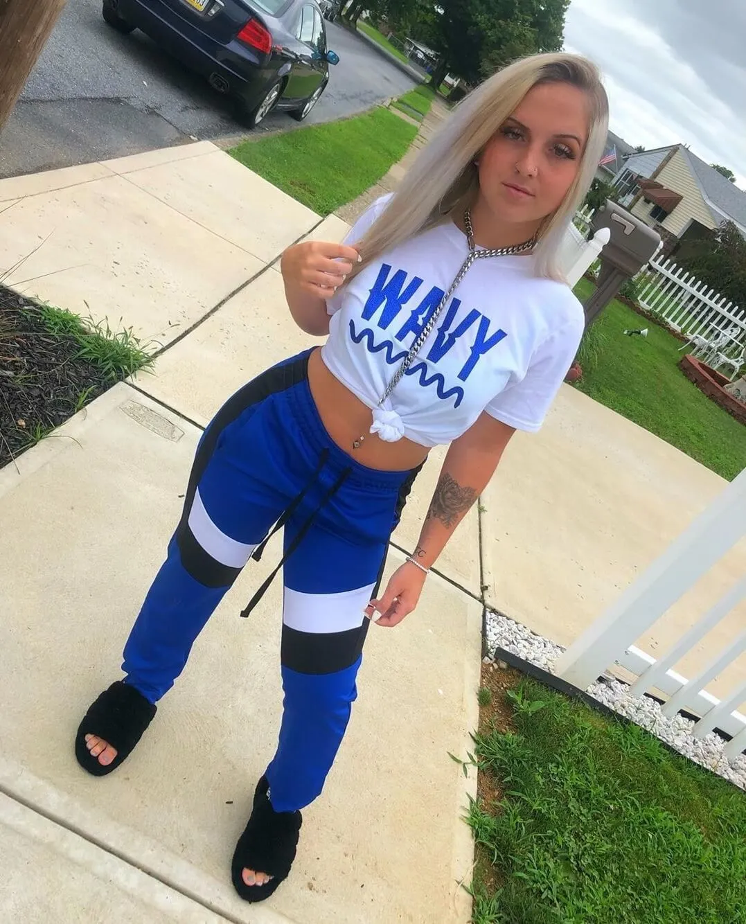 Royal Blue Wavy | White Tee