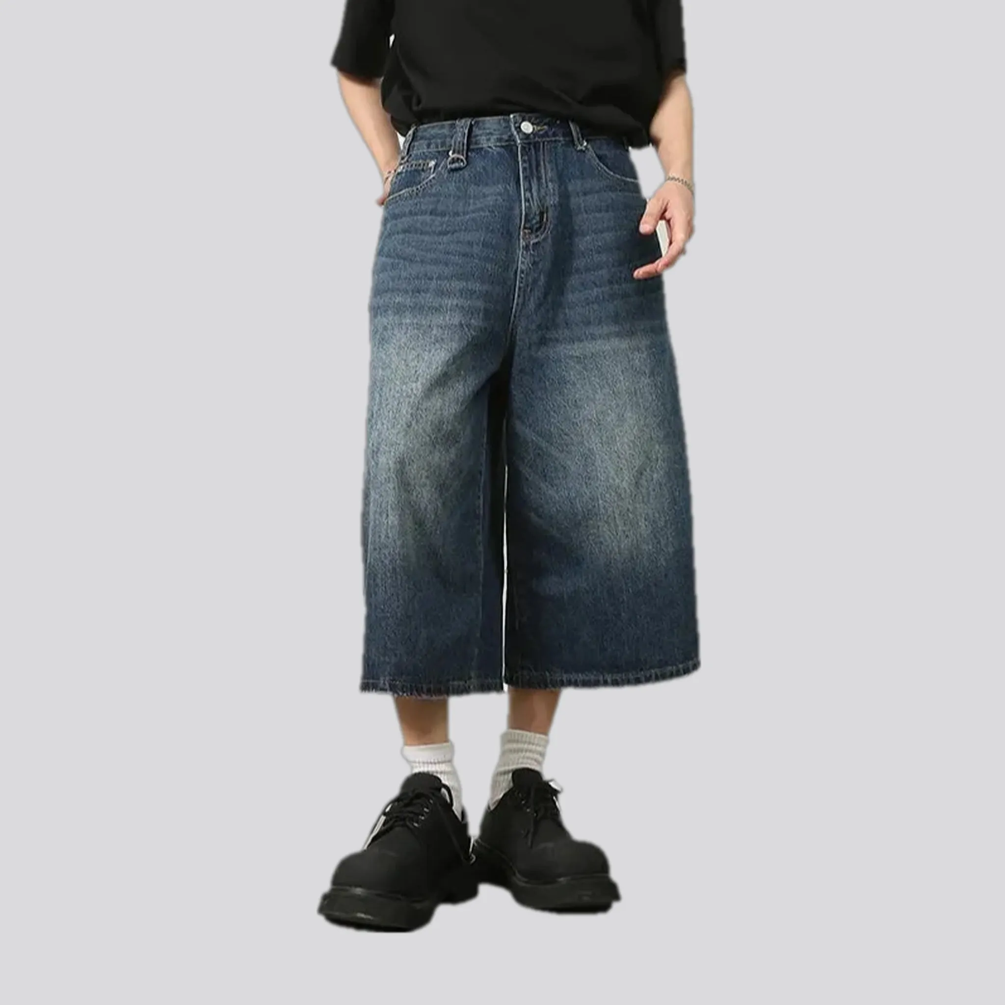 Smooth creased look casual men's jeans shorts