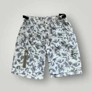 Stüssy 90’s Digital Cammo Shorts 32/34