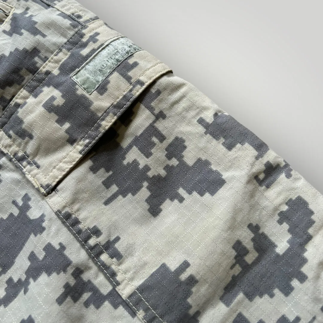 Stüssy 90’s Digital Cammo Shorts 32/34