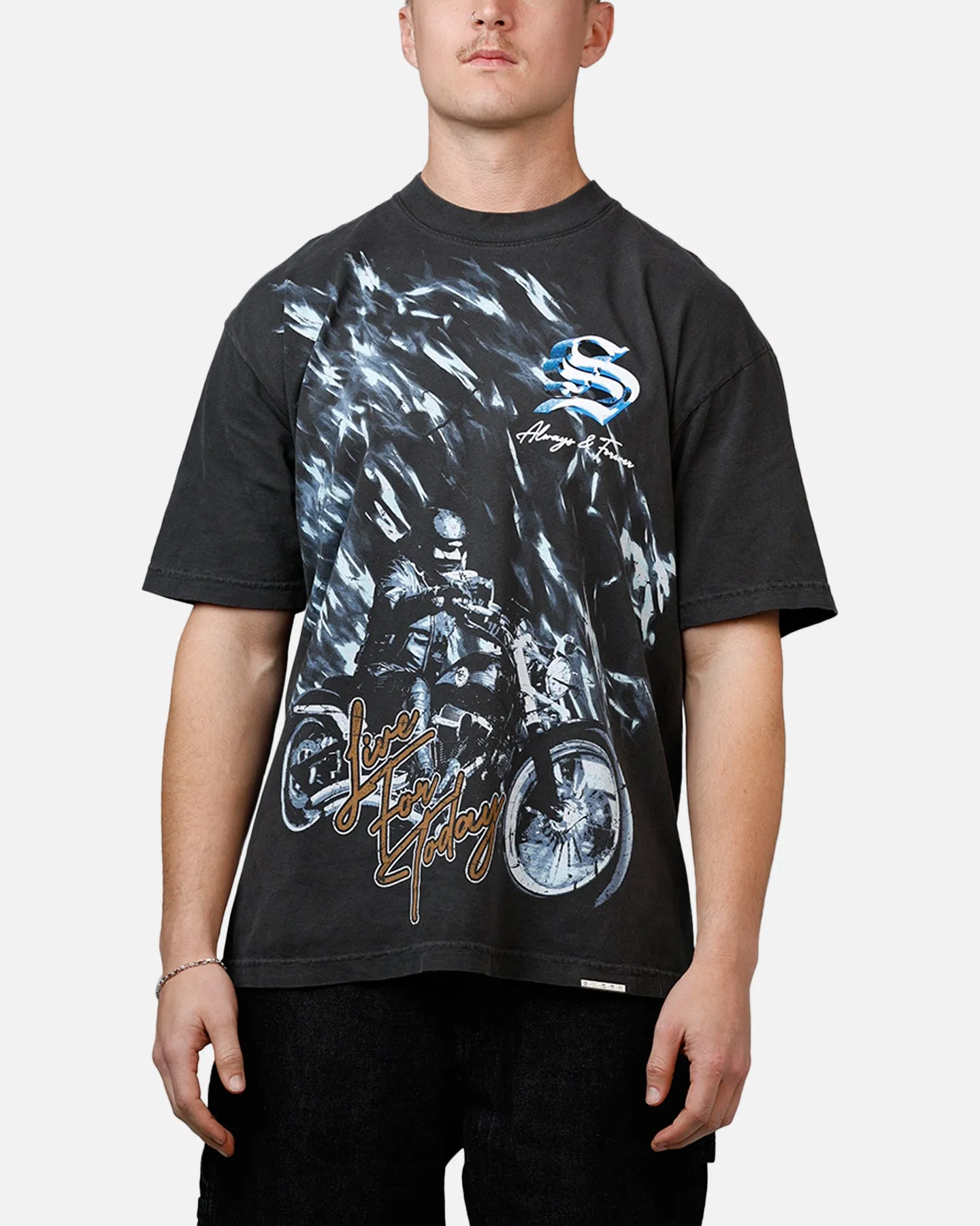 Sworn To Us Ride Strong 'Outlaw Spirit' T-Shirt Washed Black